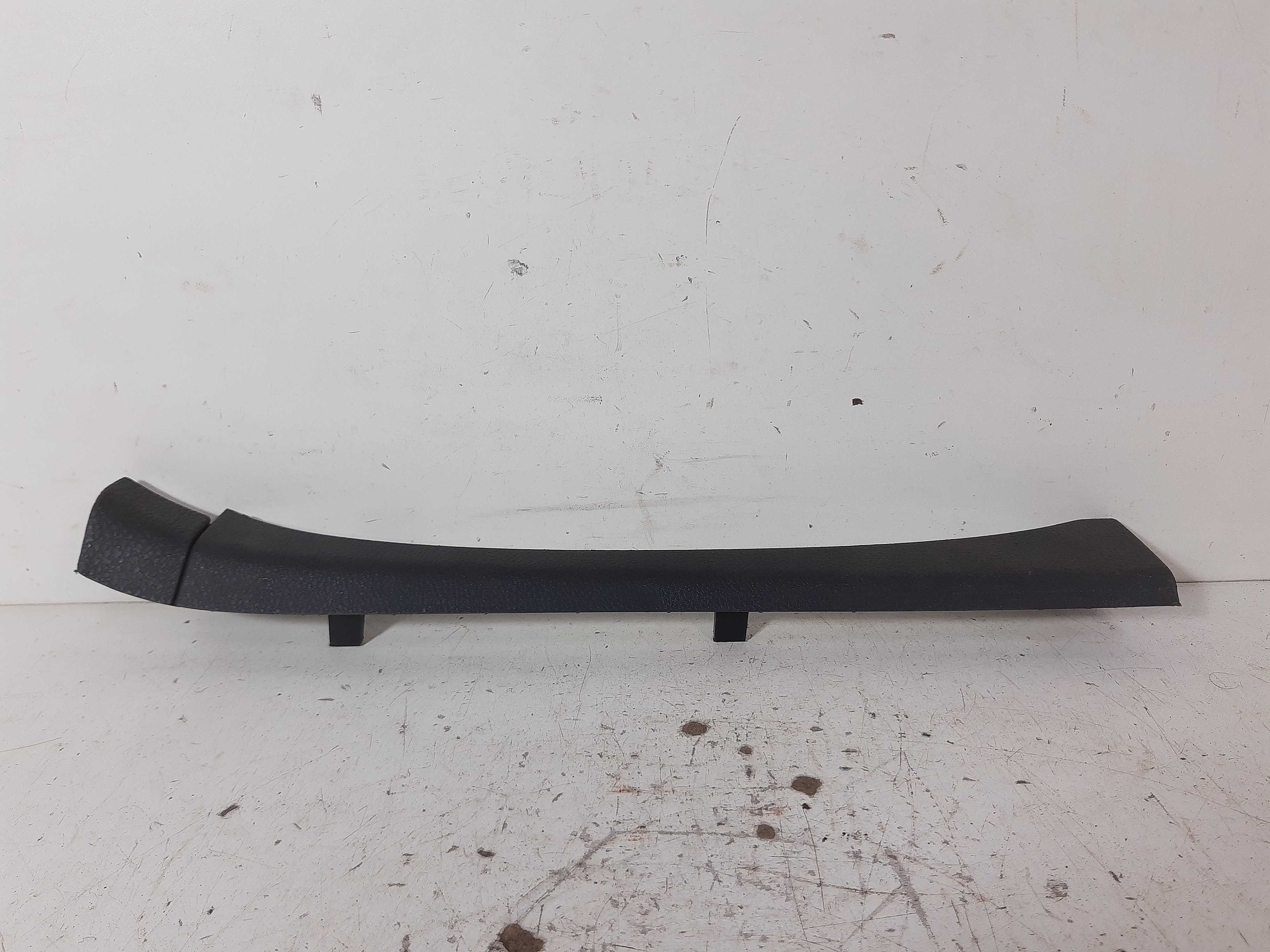 Acabamento Interno Esquerdo Vw Passat 2008 2009 2010 A 2012