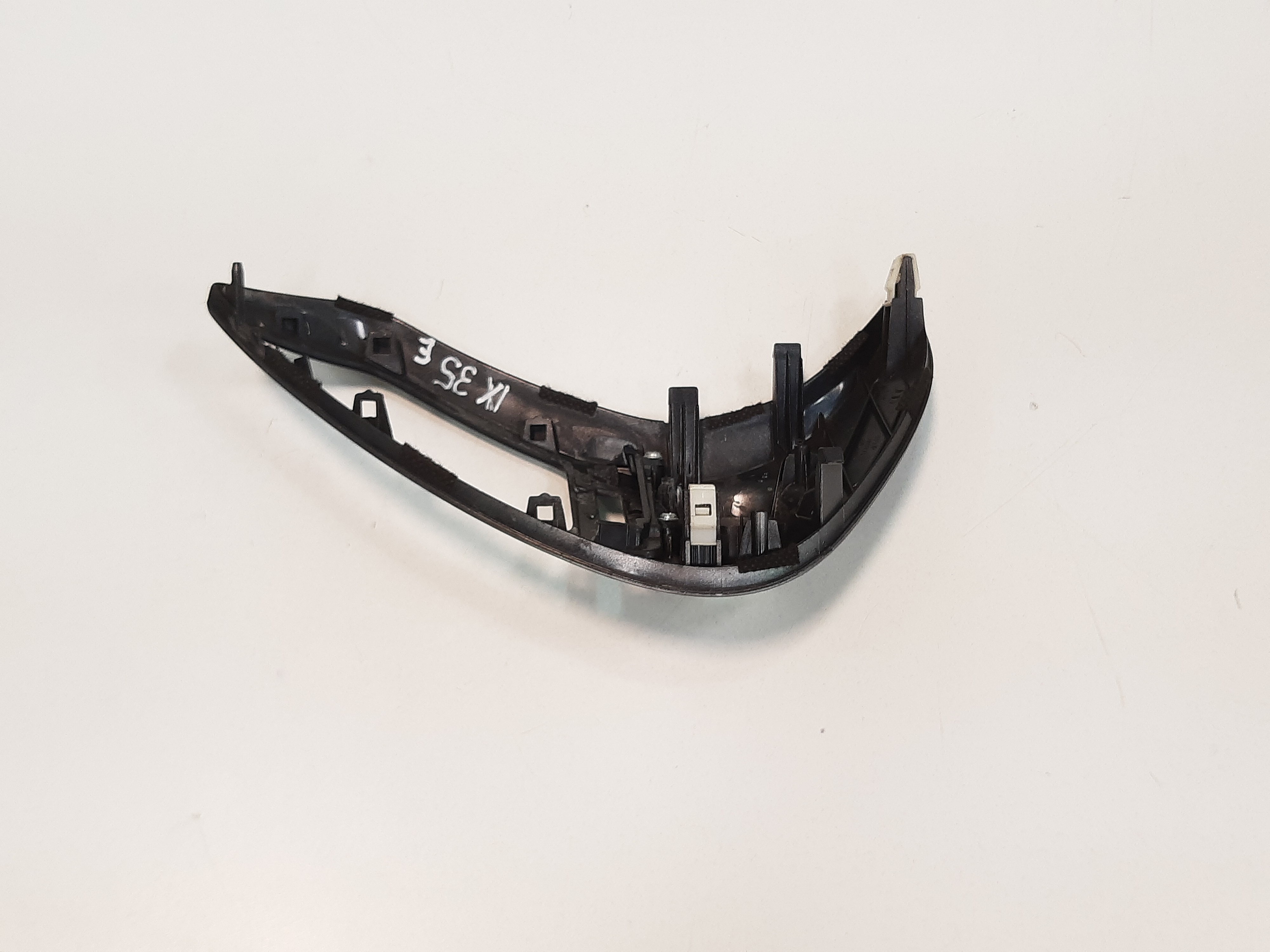 Moldura Difusor Ar Esquerdo Painel Hyundai Ix35 2010 A 2015