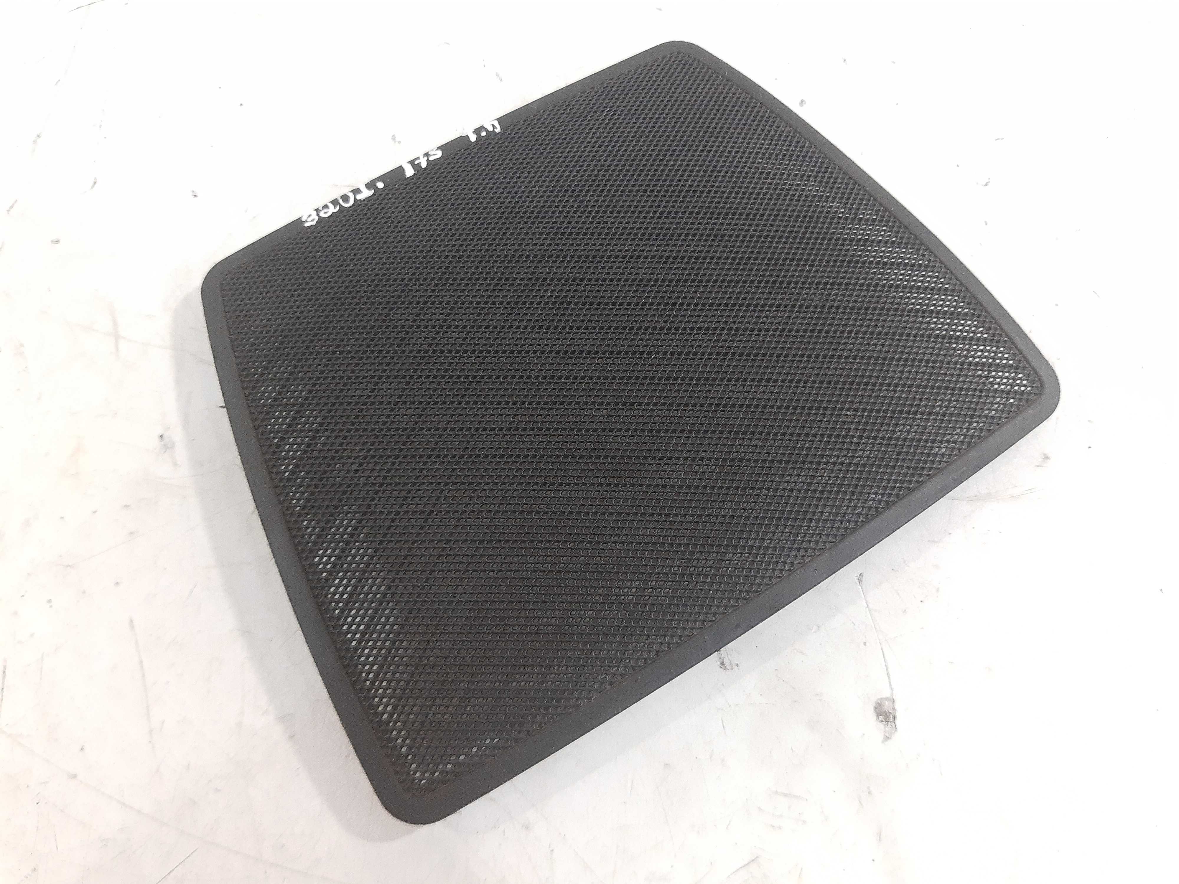Tela Alto Falante Traseiro Direito Bmw 320i 2006 2007 Á 2012