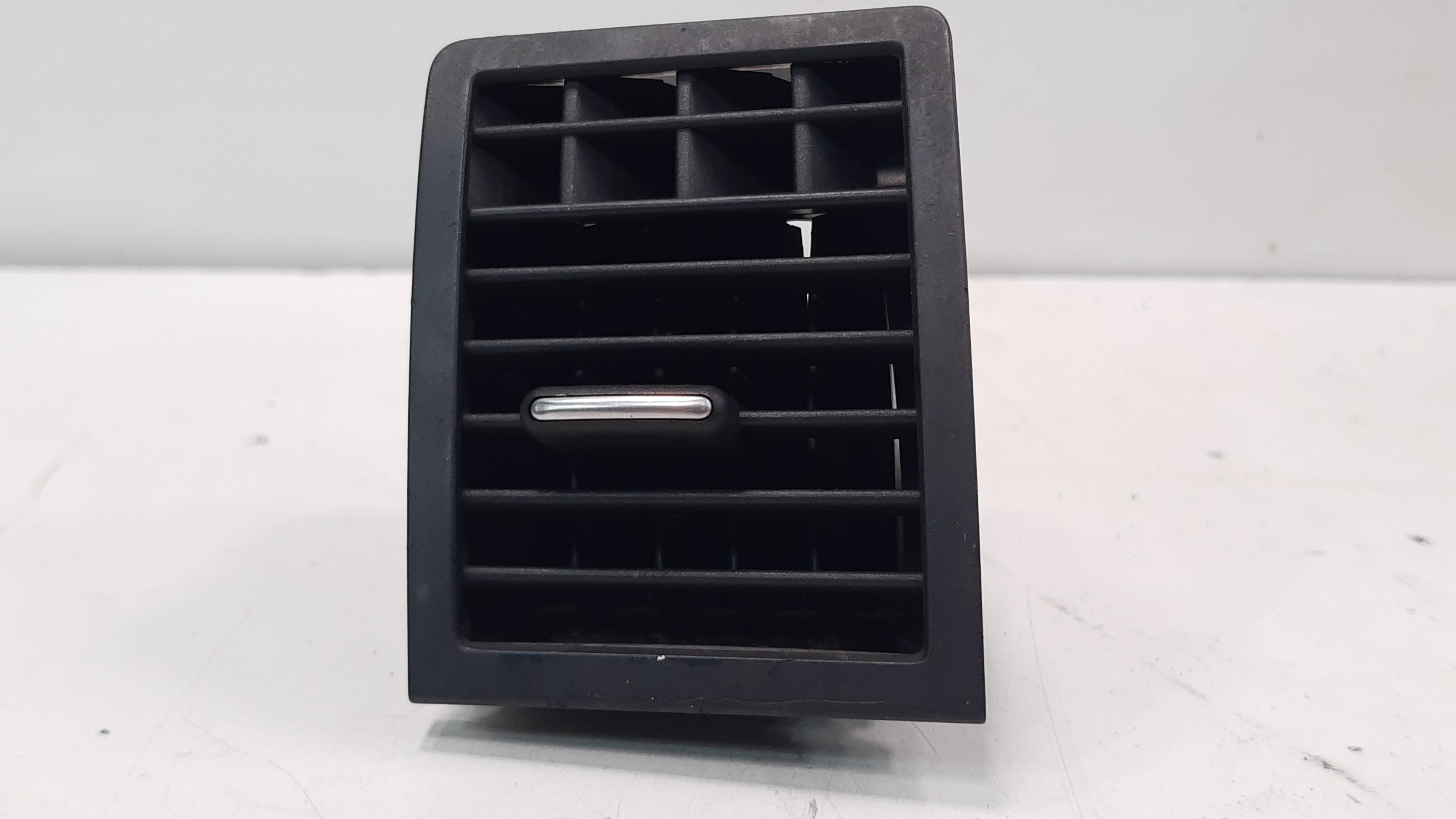 Difusor Ar Central Volkswagen Touareg V6 2005 2006 2007 2008