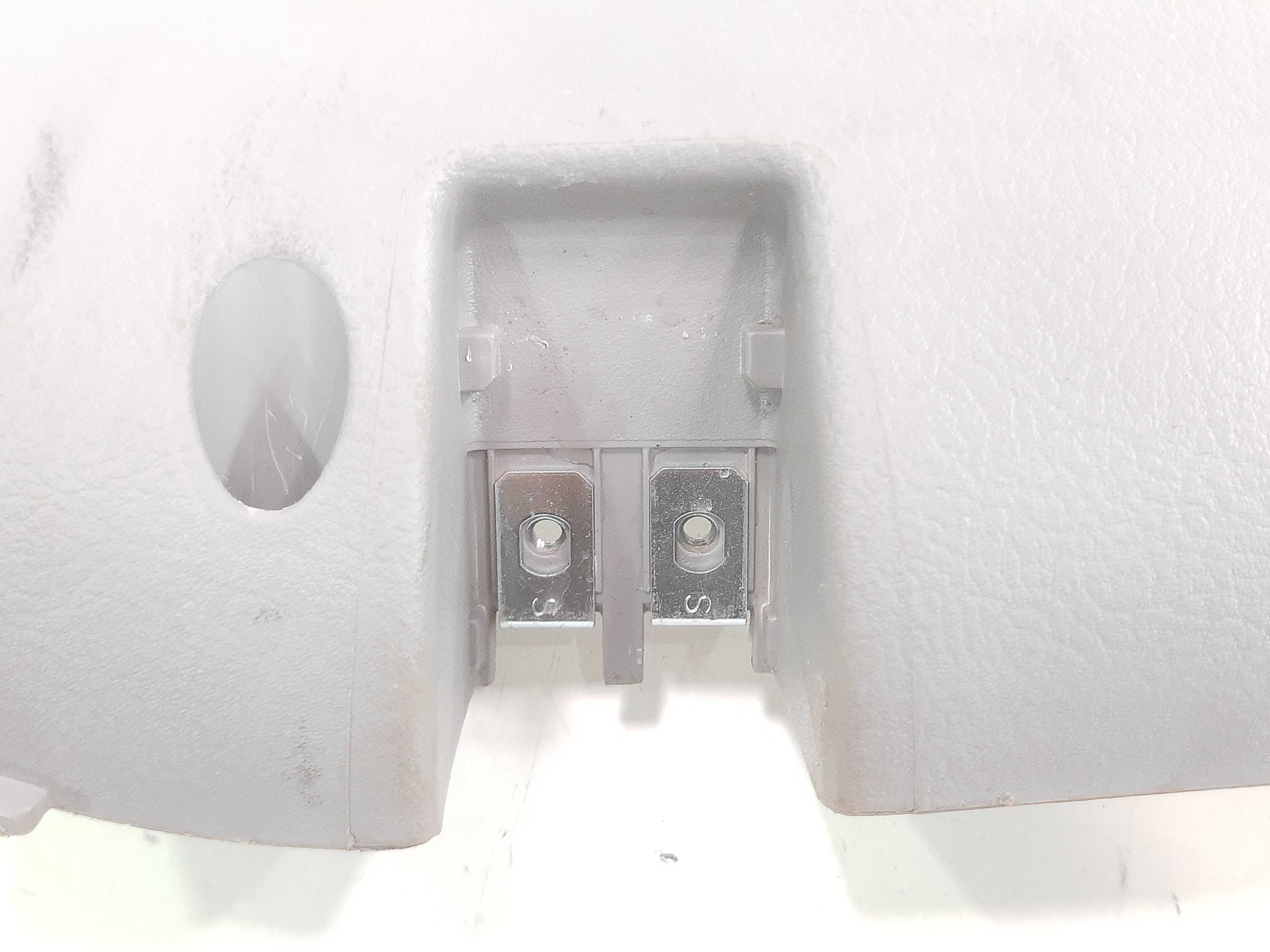 Moldura Painel Esquerdo Kia Sorento 2004 2005 2006 Á 2009