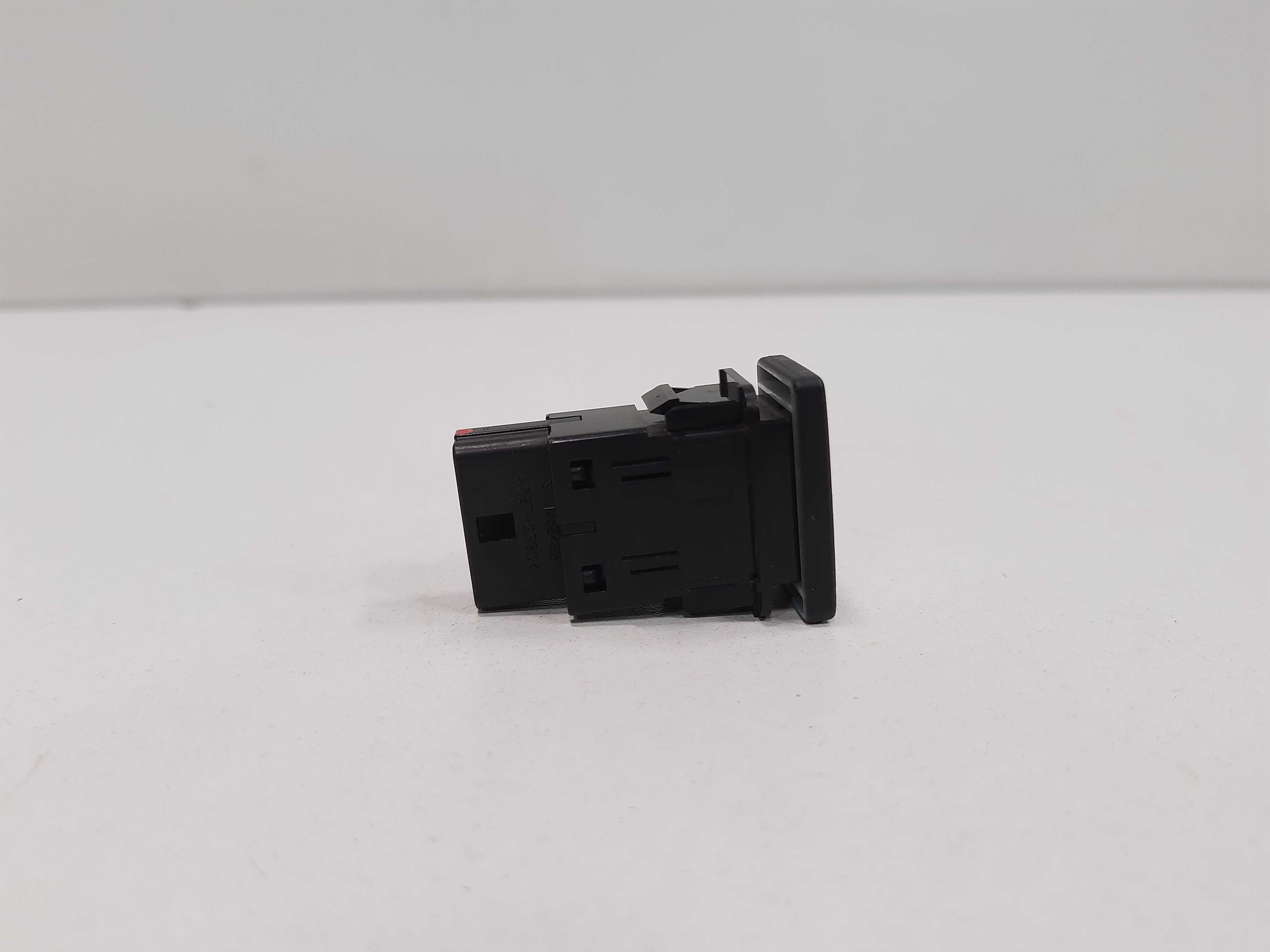 Interruptor Botão Controle Estabilidade Hilux 2.8 16 A 2020
