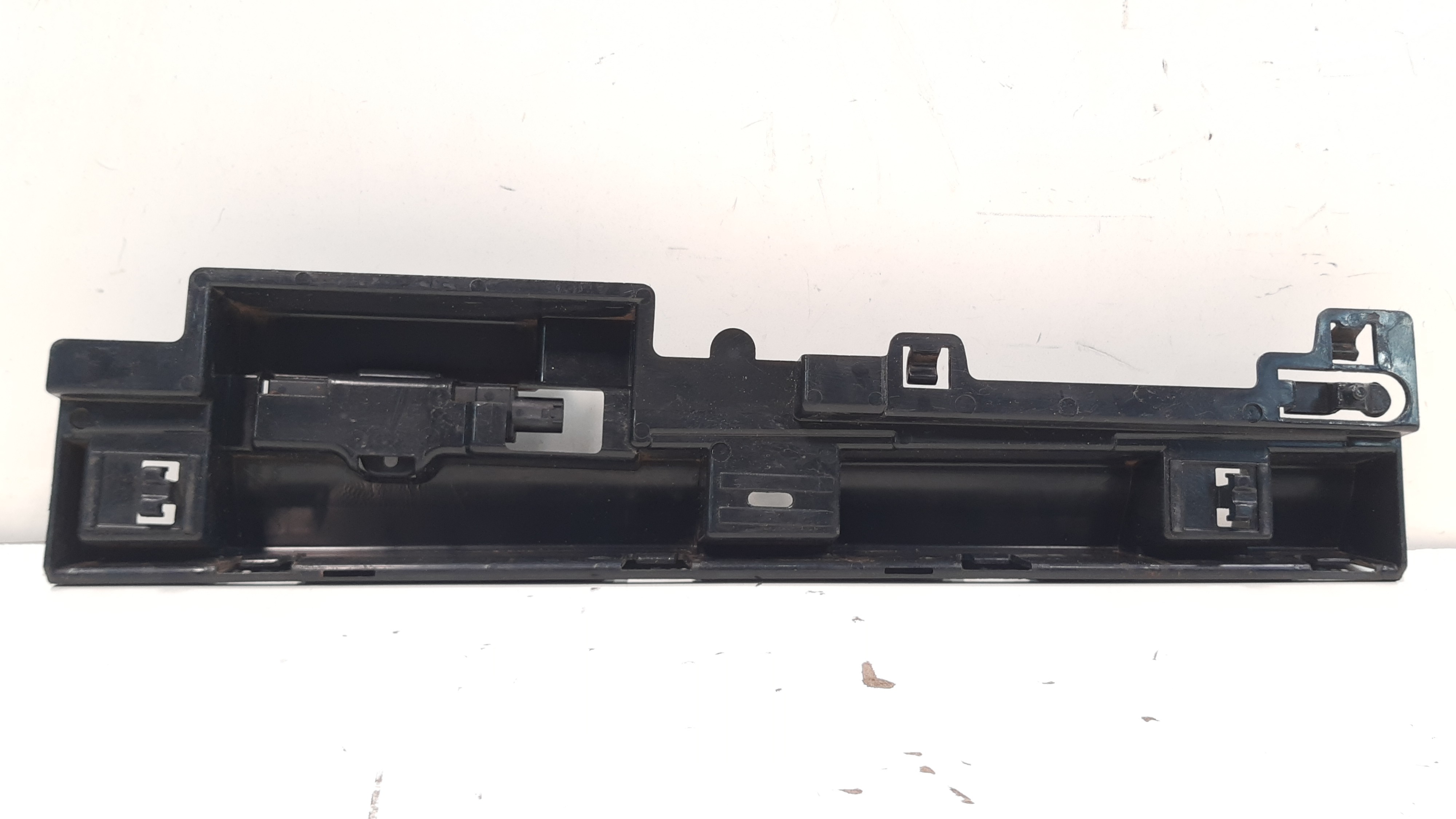 Suporte Spoiler Lateral Direita Bmw 328i 320i 2013 Á 2017