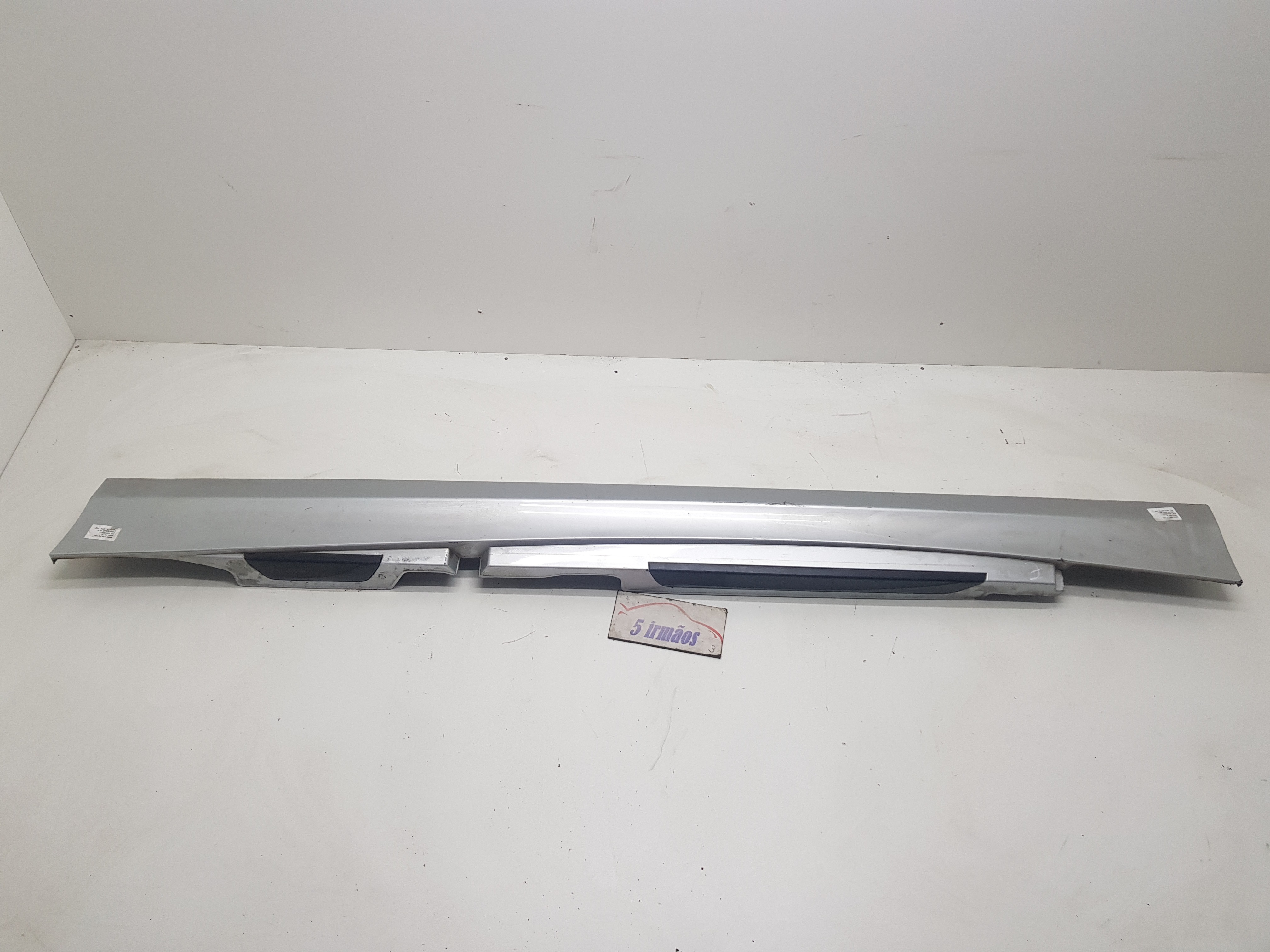Spoiler Esquerdo Lateral Bmw 118i 2.0 2009 / 2010