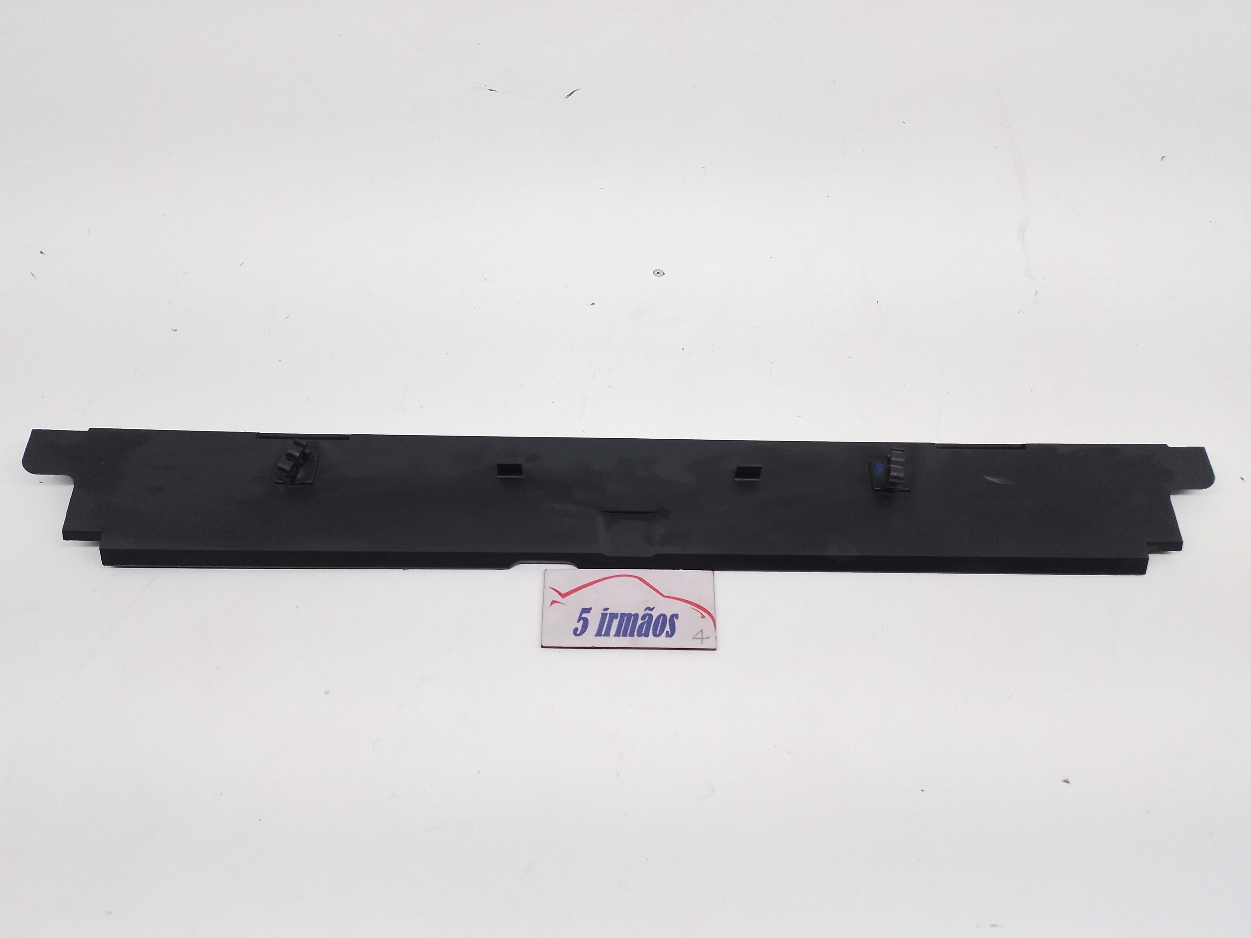 Suporte Superior Direito Radiador Bmw 120i 2.0 Turbo 2016