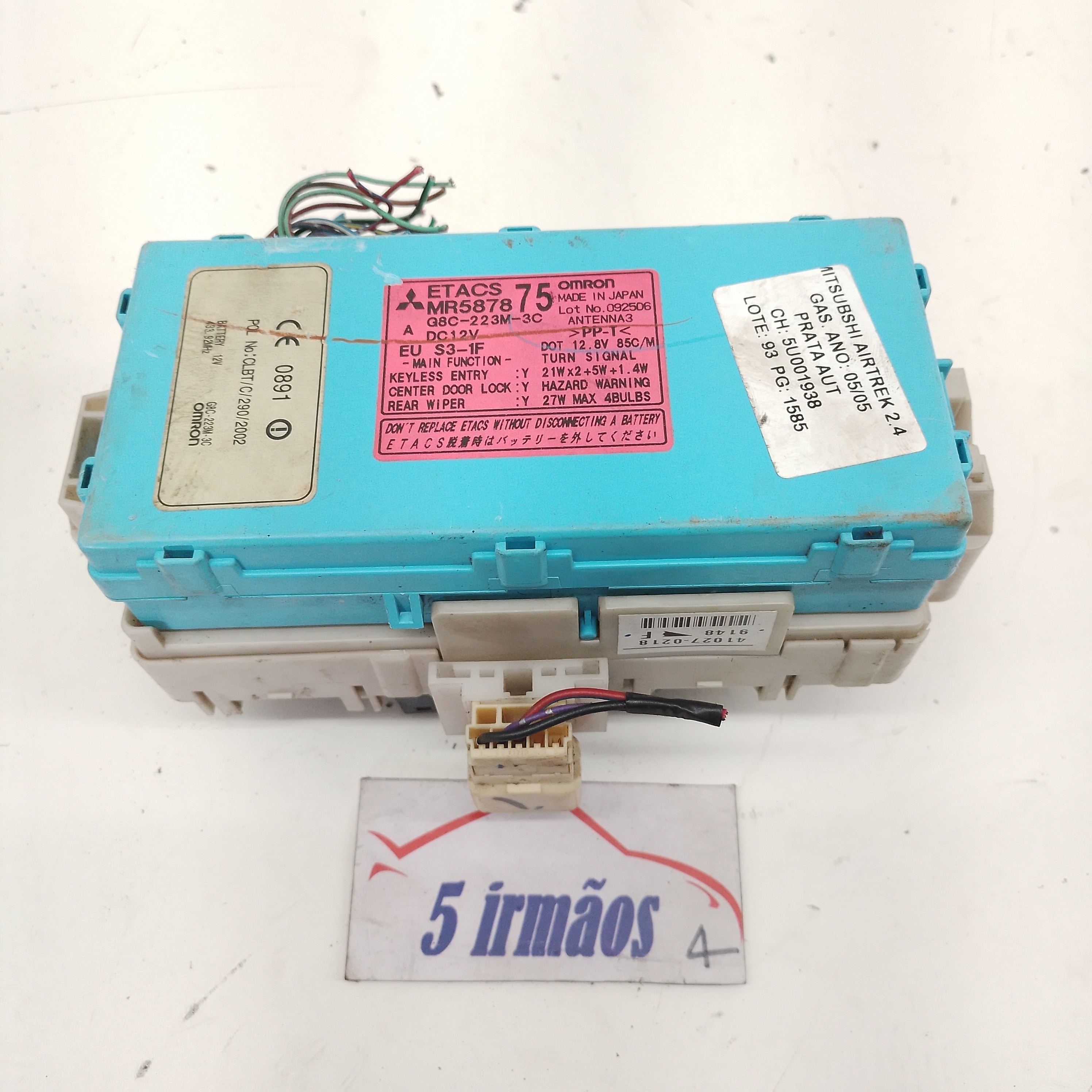 Caixa Fusíveis Mitsubishi Airtrek 2.4 2005 Nmr587875 – 5 Irmãos