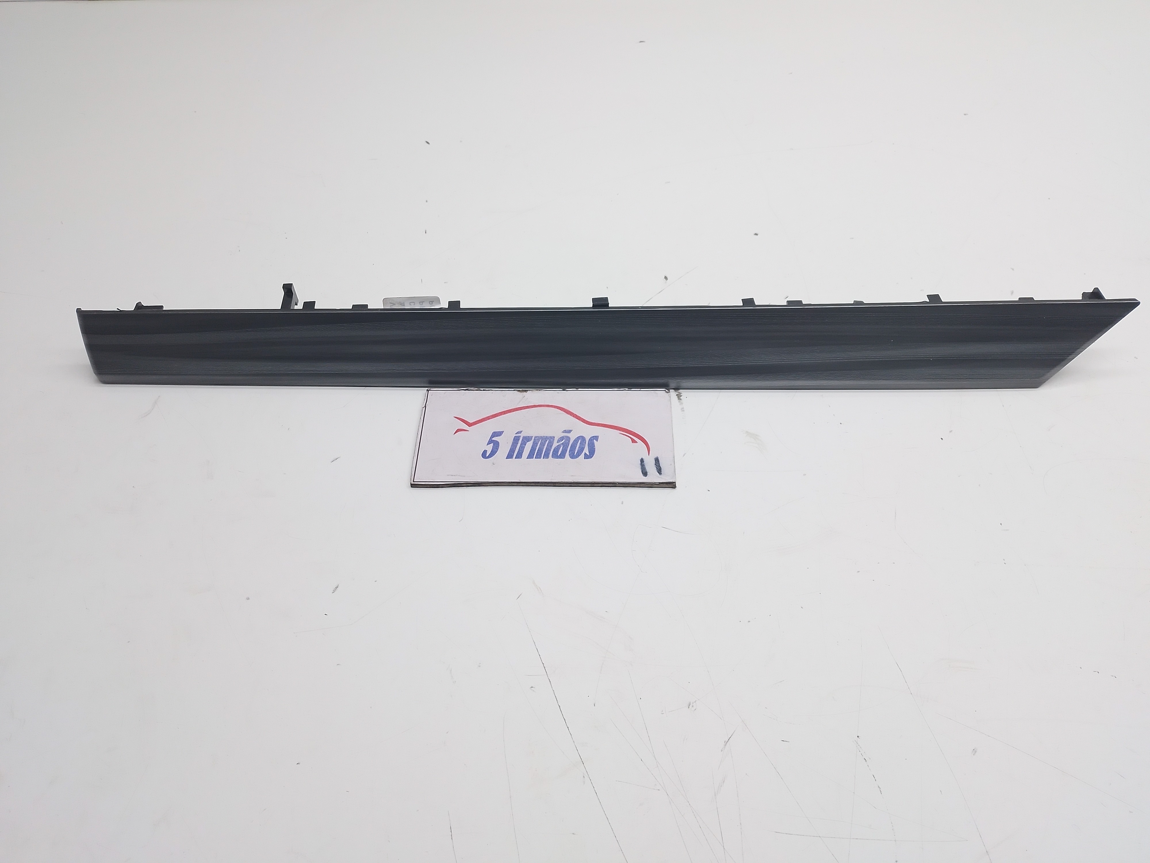 Acabamento Porta Dianteira Esquerda Vw Jetta 1.4 2018