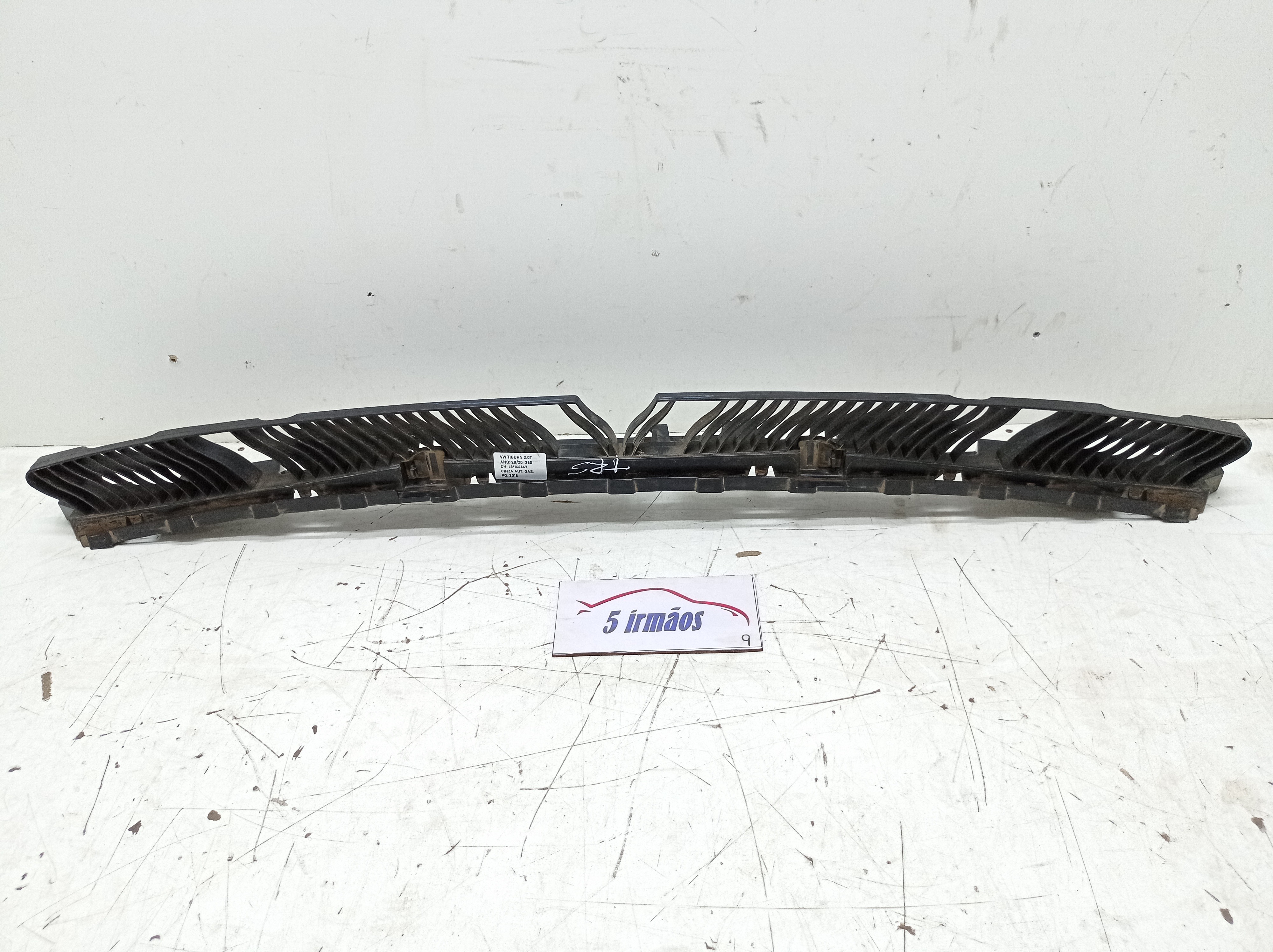 Guia Central Parachoque Traseiro Vw Tiguan 2.0 2020