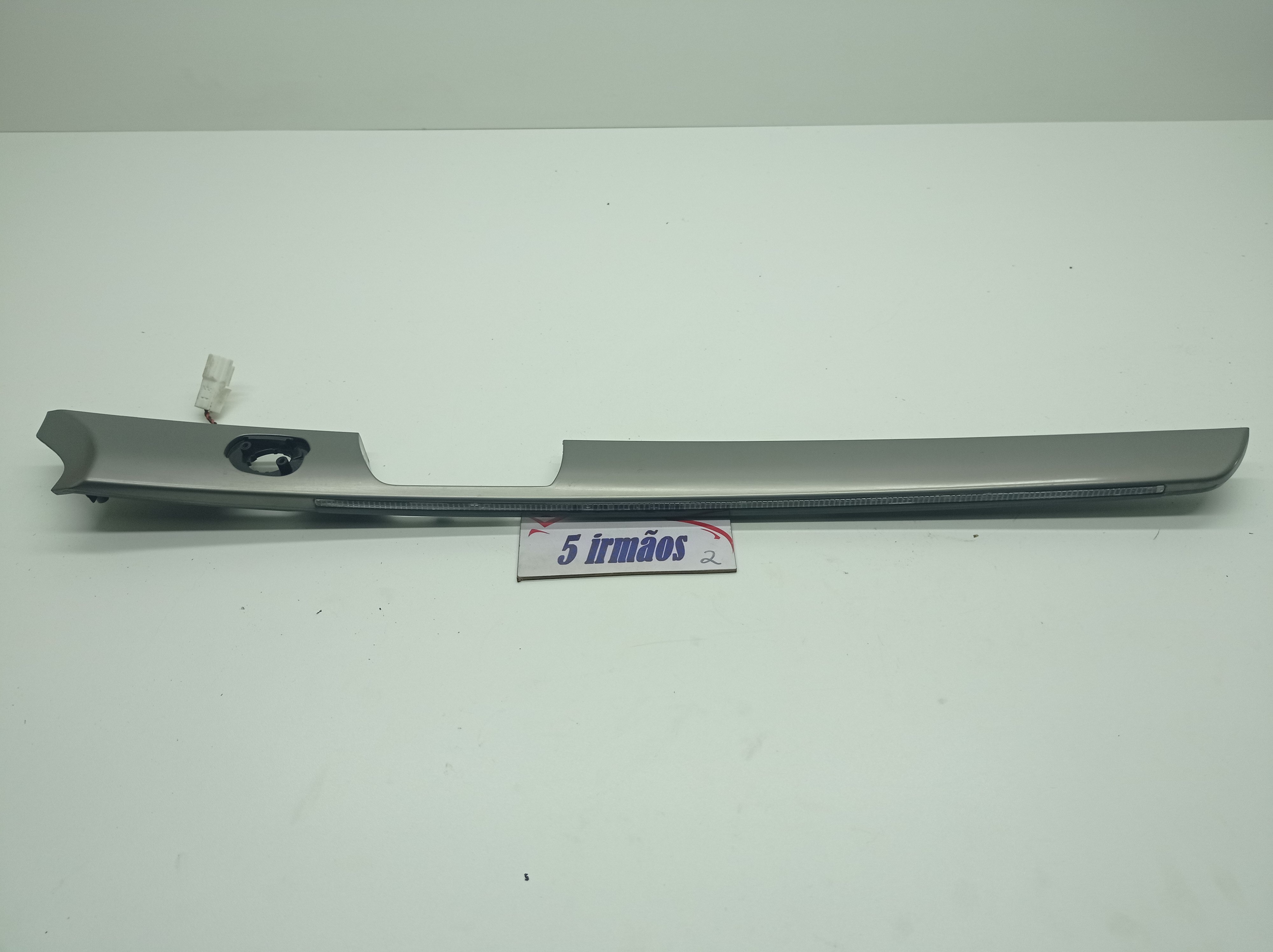 Acabamento Porta Dianteira Direita Kia Sorento 3.5 V6 2013