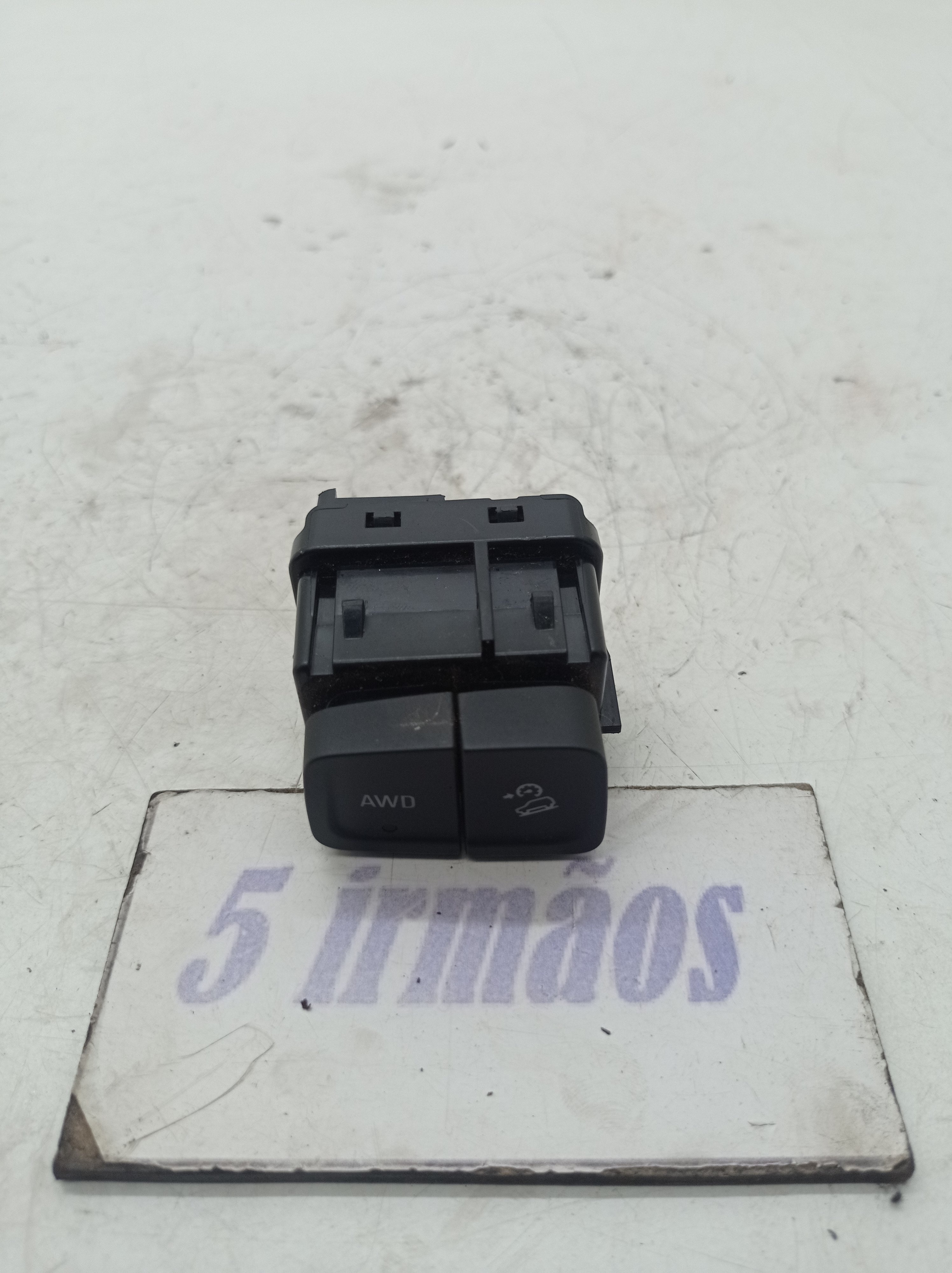 Botão Awd Tração Gm Equinox 2.0 2017 / 2018 N84204833