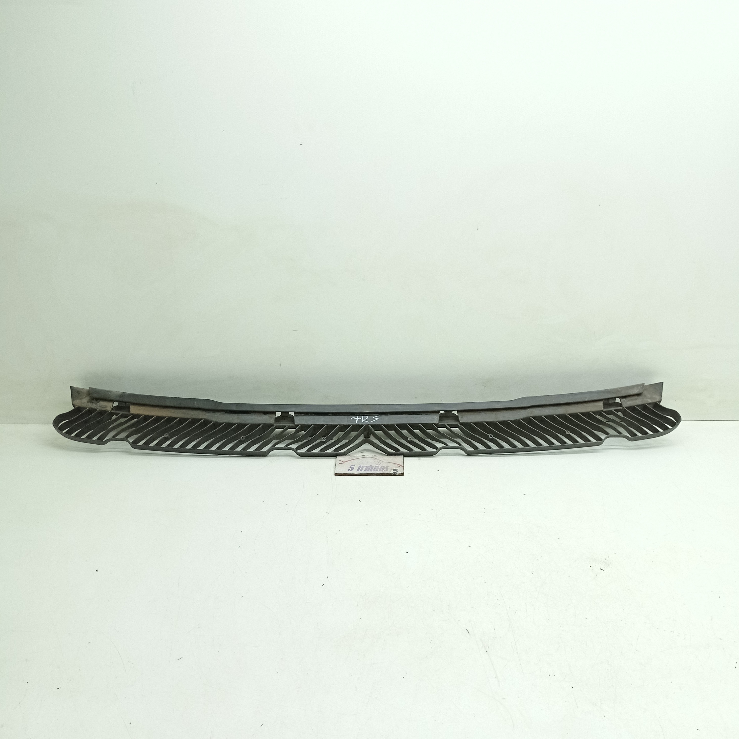 Guia Suporte Central Parachoque Traseiro Vw Passat 2.0 2018
