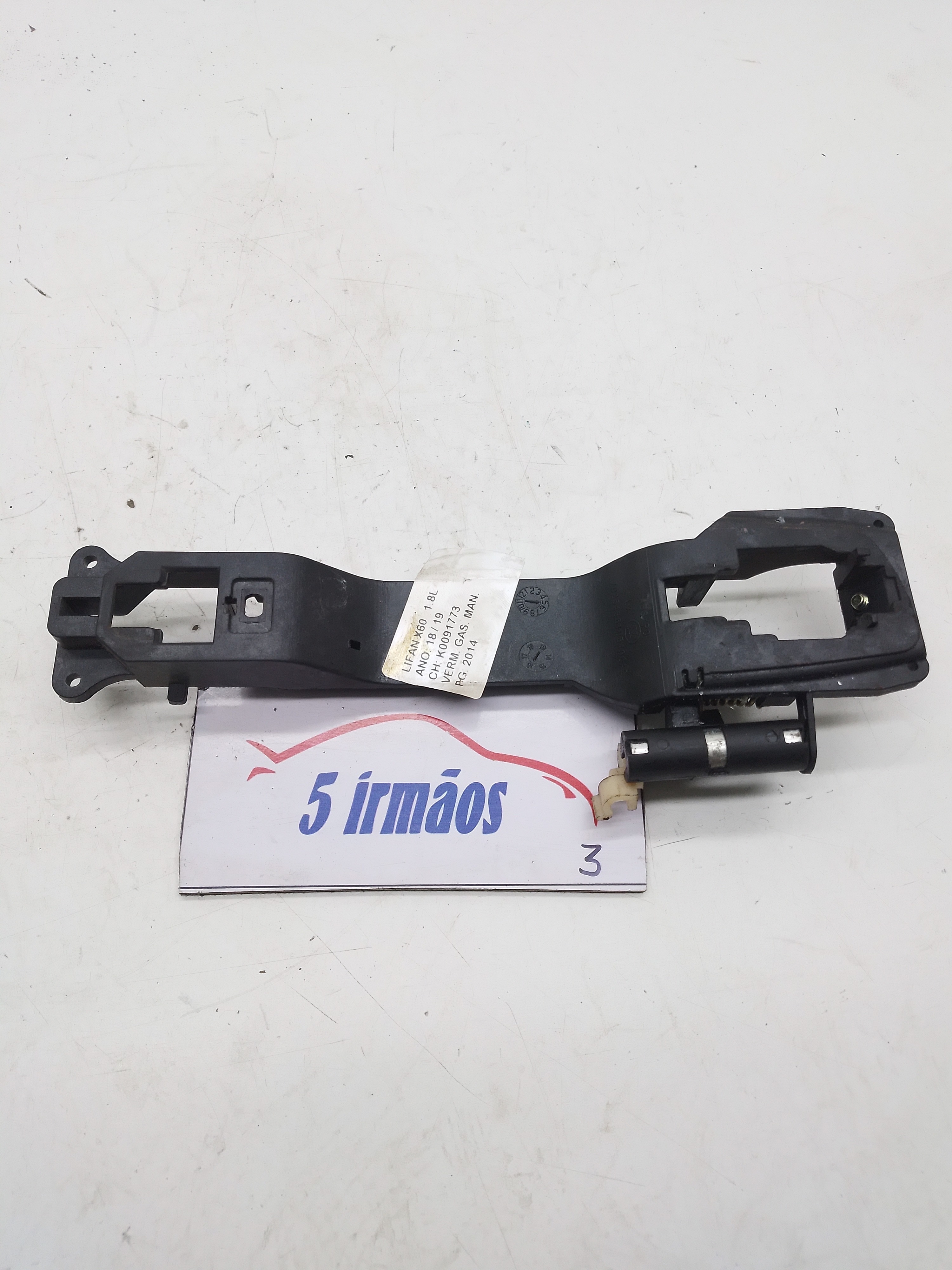 Suporte Maçaneta Dianteira Direita Lifan X60 1.8 2018  Preto