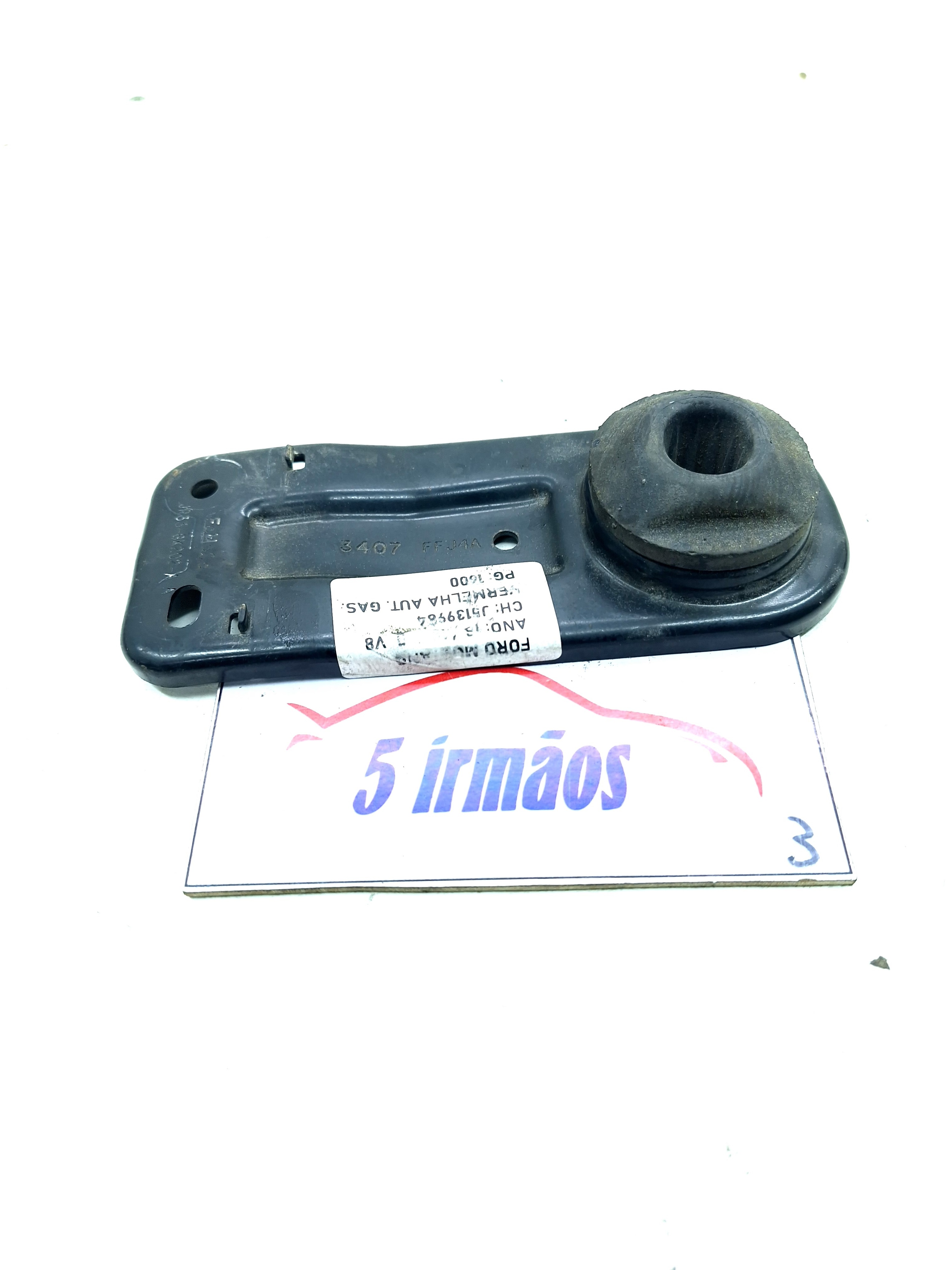 Suporte Superior Esquerdo Radiador Ford Mustang 5.0 2018