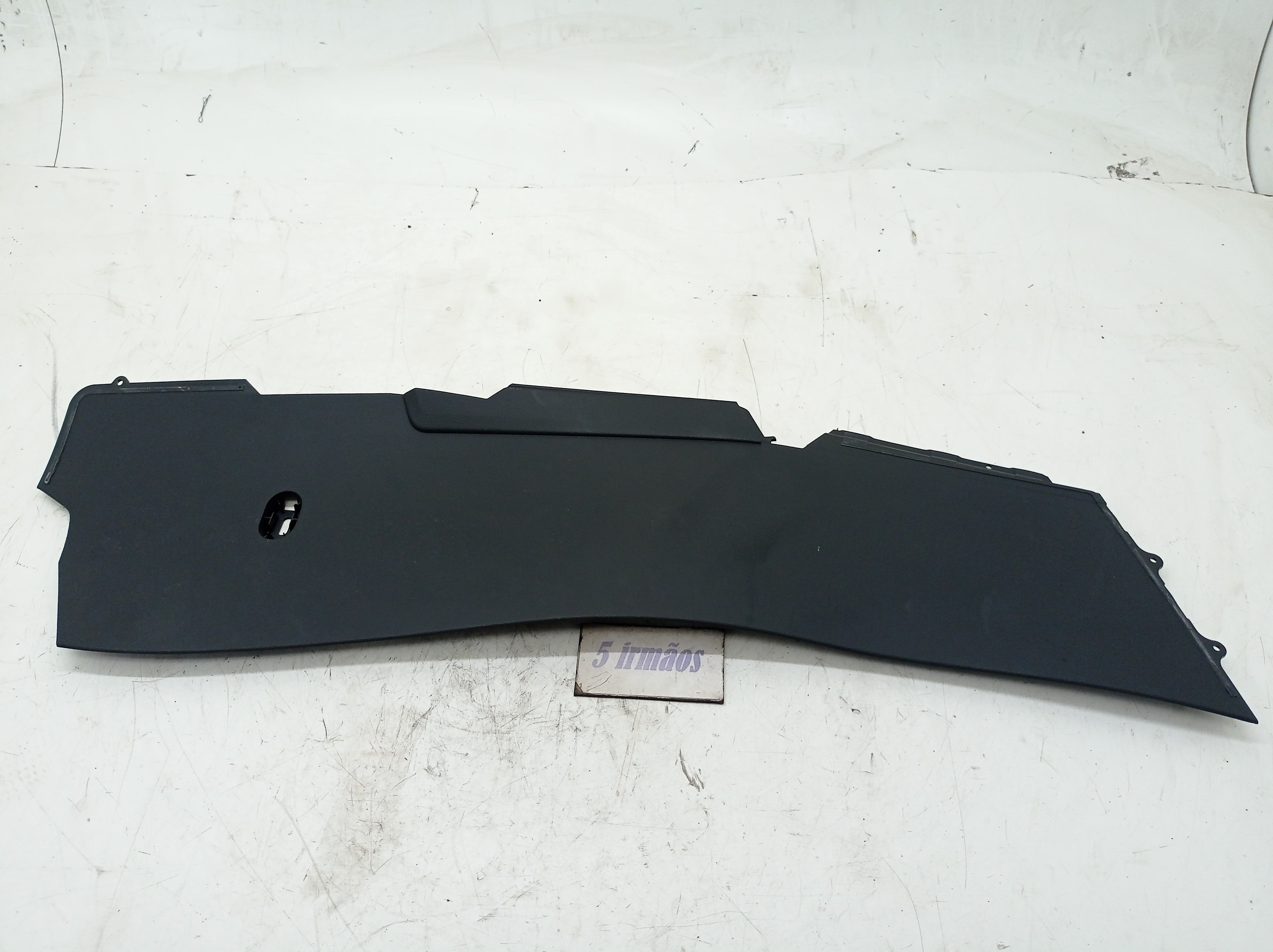 Acabamento Esquerdo Console Central Vw Passat Tsi 2.0 2018