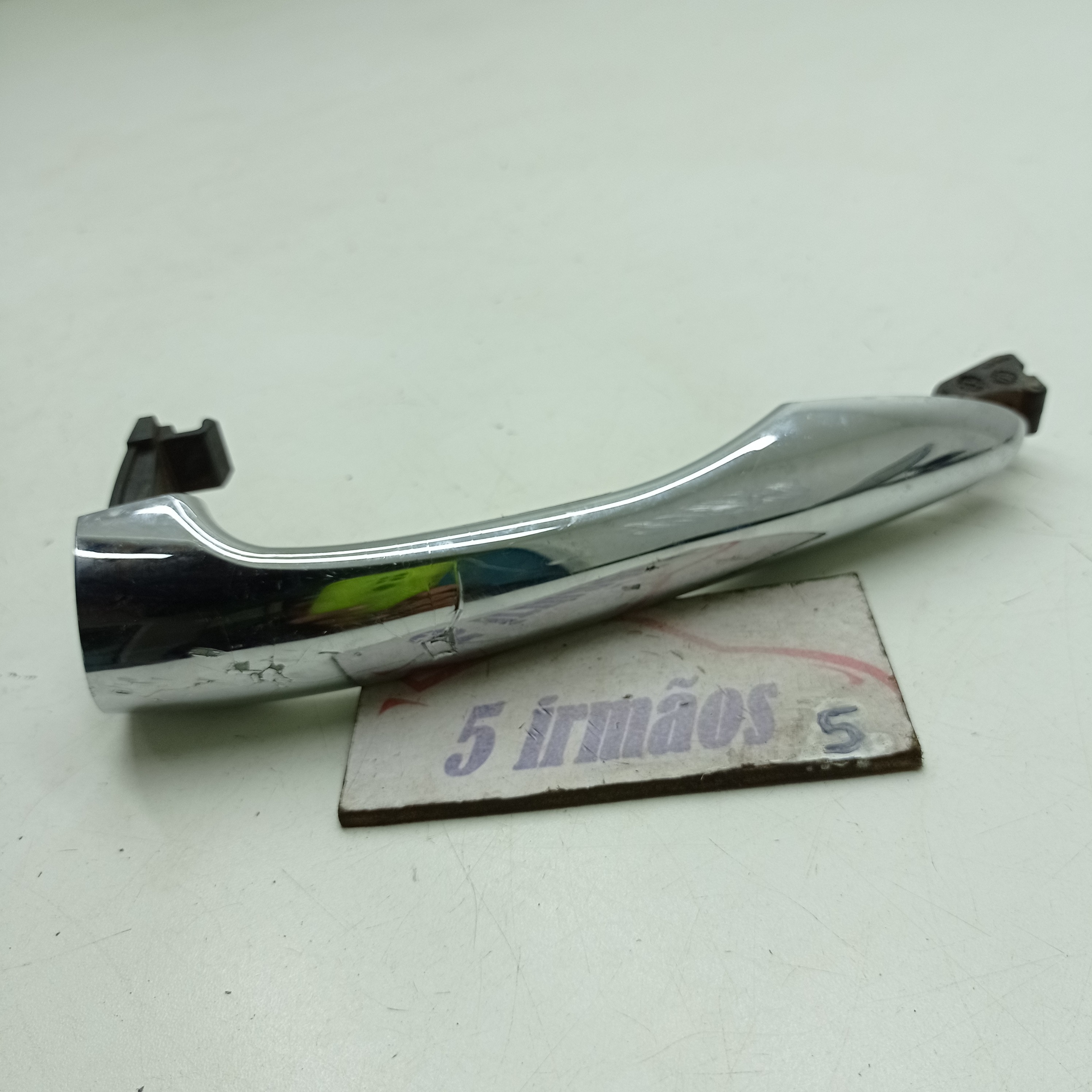 Maçaneta Externa Traseira Esquerda Kia Sportage 2.0 2014 Prateado Traseira