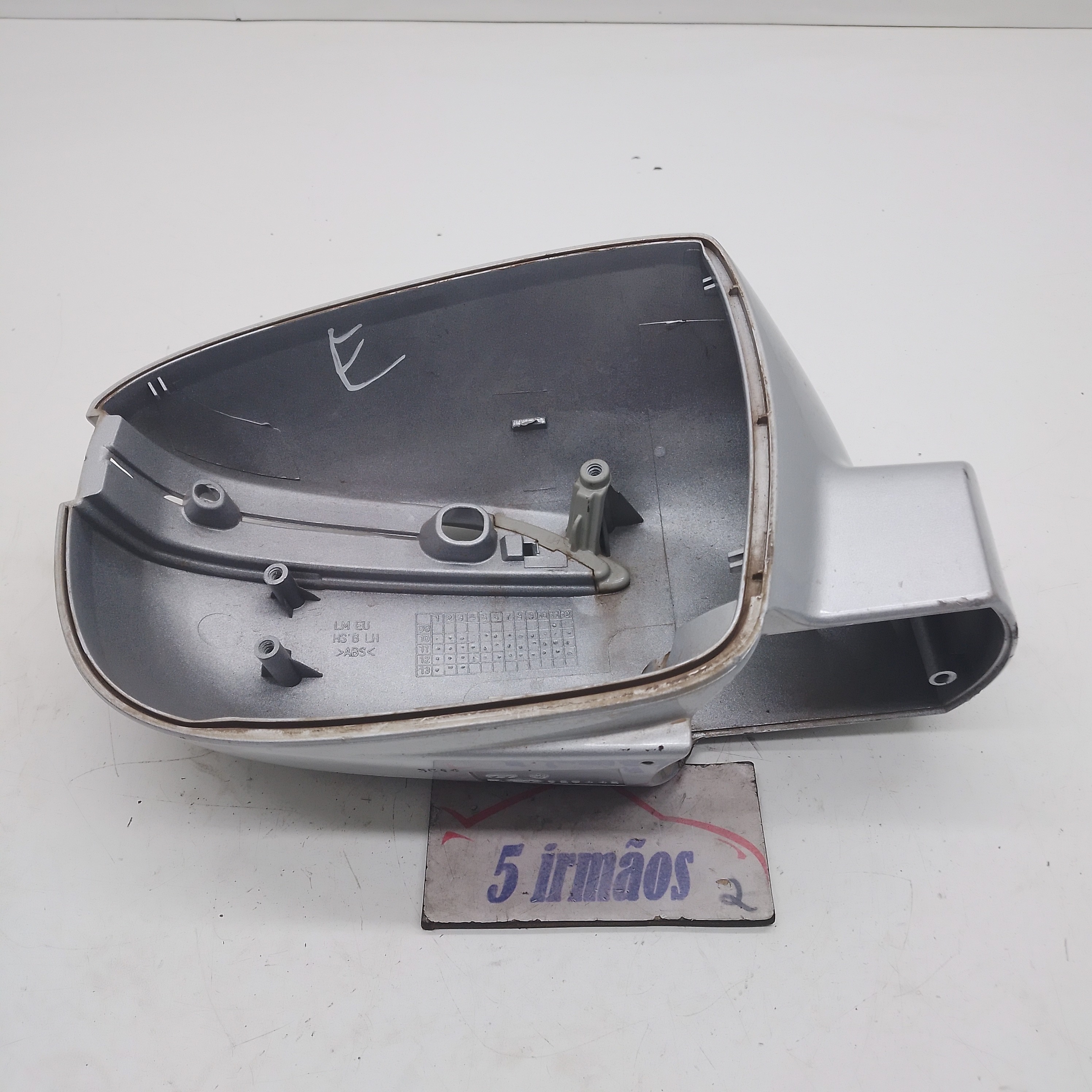 Capa Retrovisor Esquerdo Hyundai Ix35 2.0 2013 / 2014  Prata
