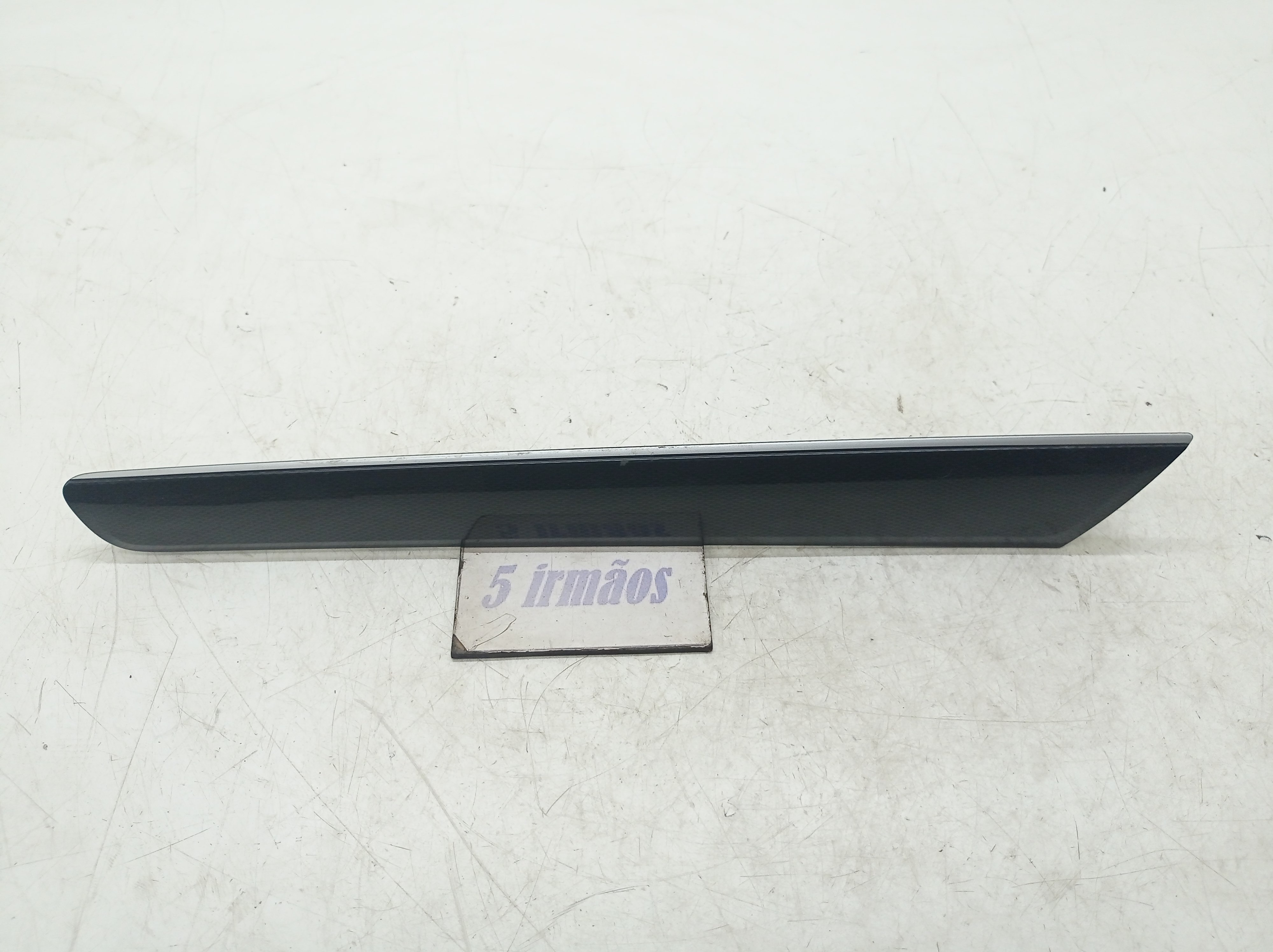 Acabamento Porta Dianteira Esquerda Vw Jetta 2.0 2014 / 2015