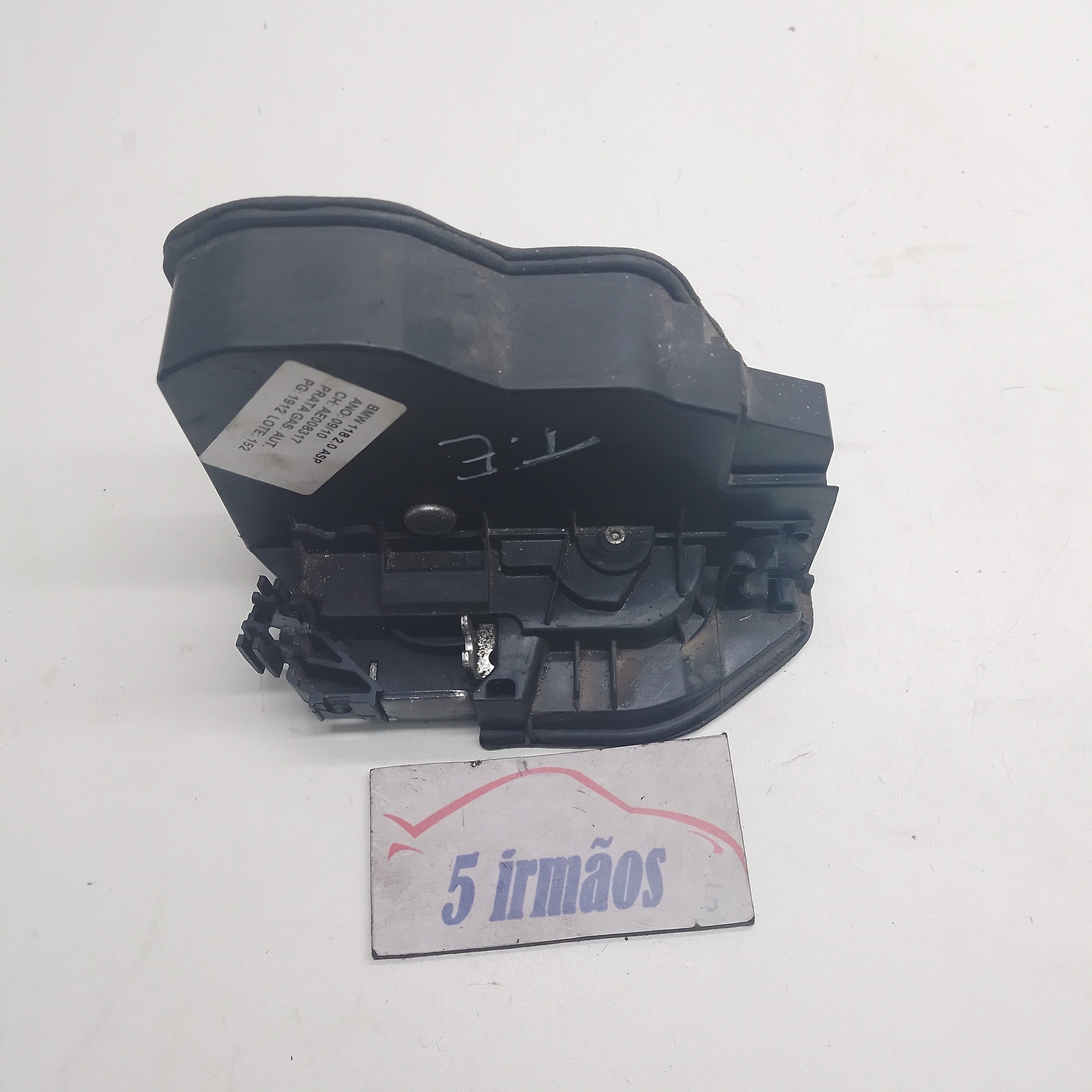 Fechadura Porta Traseira Esquerda Bmw 118i 2.0 Asp 2009 2010