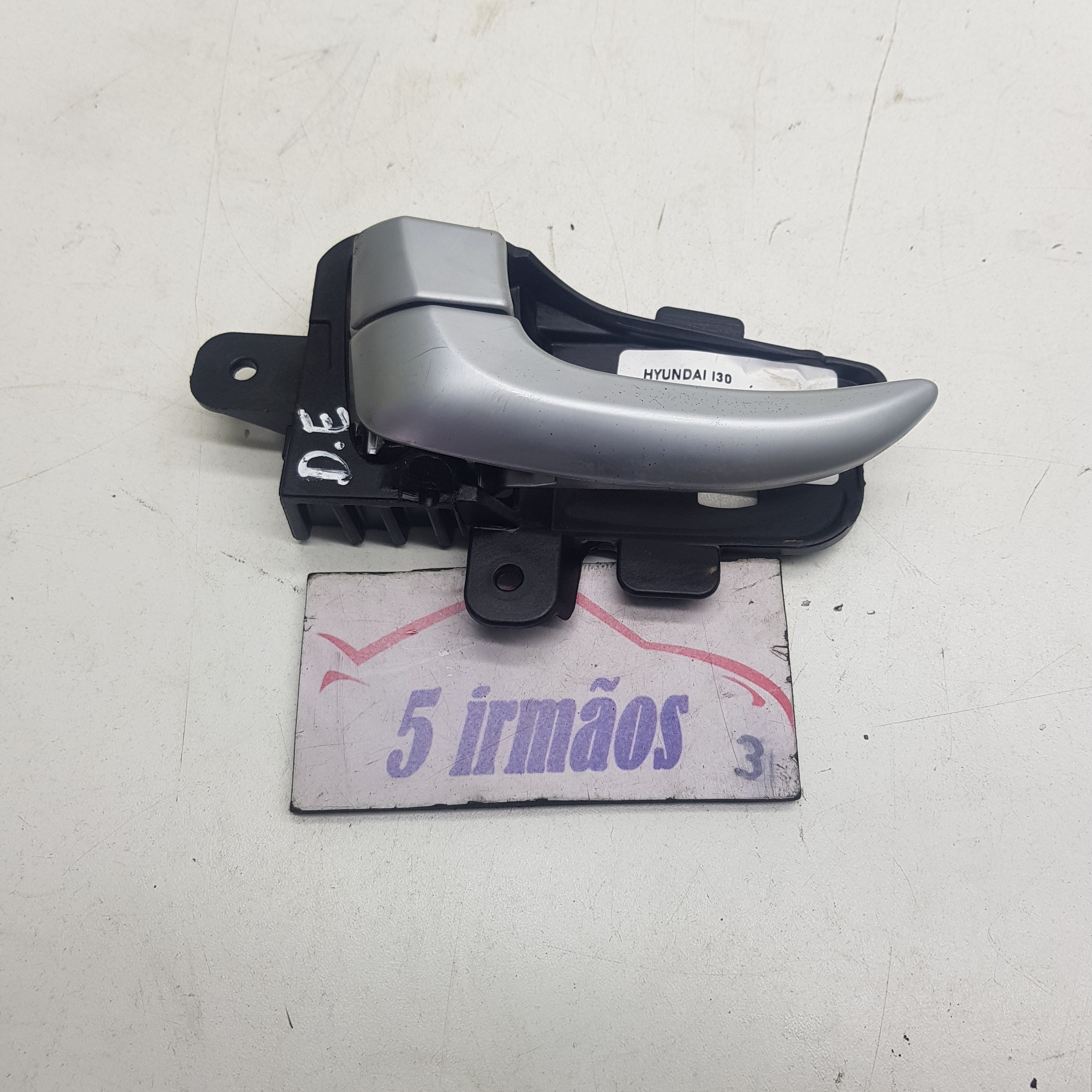 Maçaneta Interna Dianteira Esquerda Hyundai I30 1.8 2015