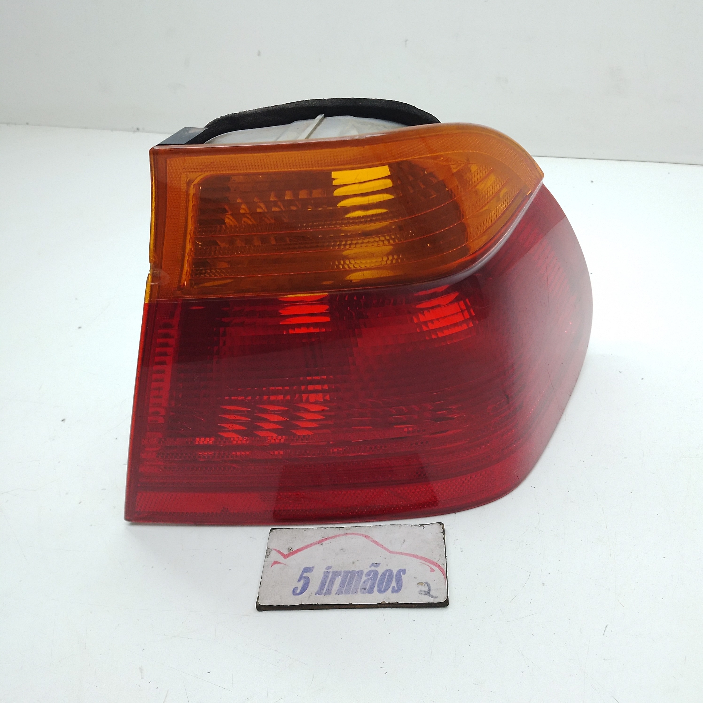 Lanterna Direita Bmw 330i 2000 2001 8364922