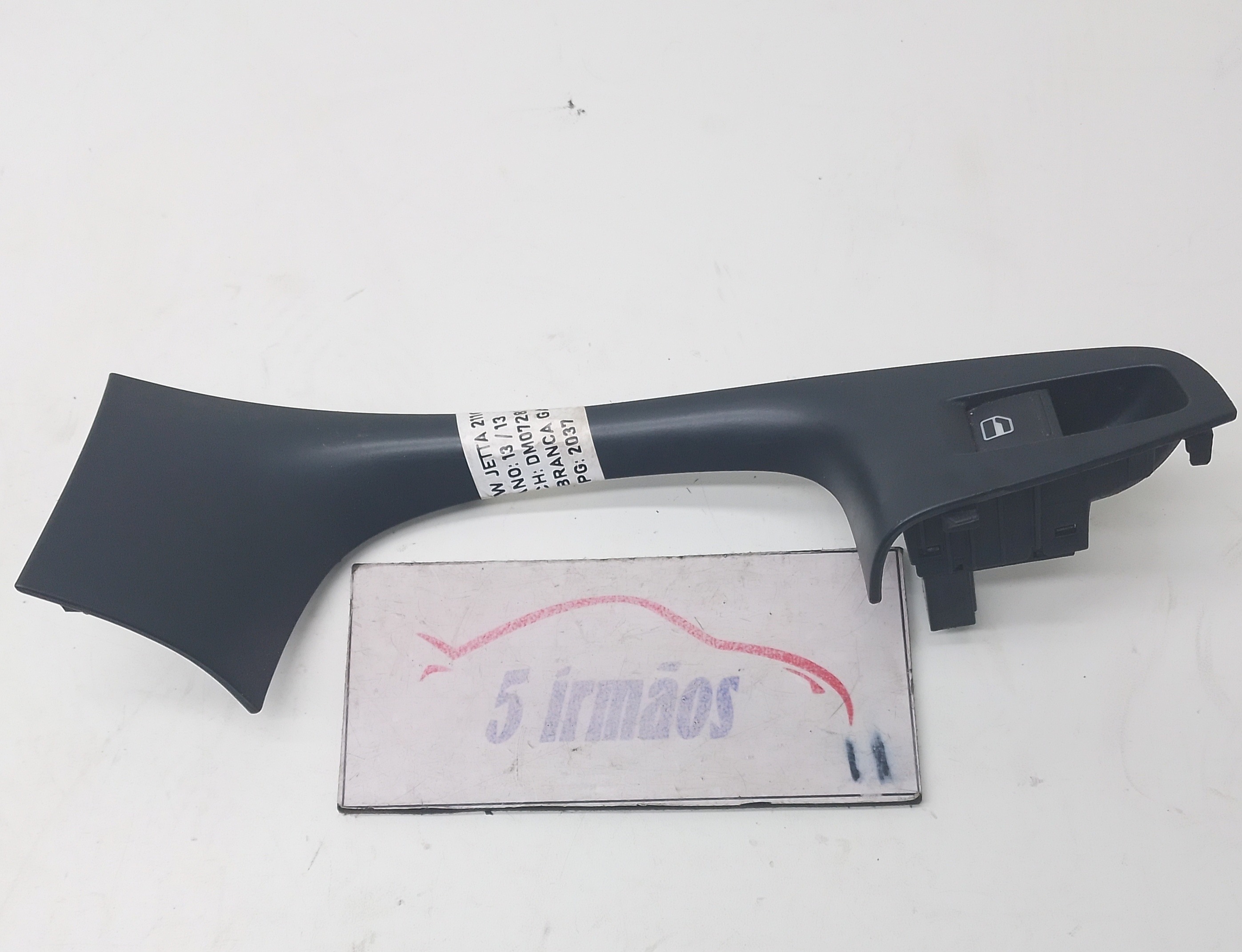 Botão Comando Vidro Traseiro Direito Vw Jetta 211cv 2013