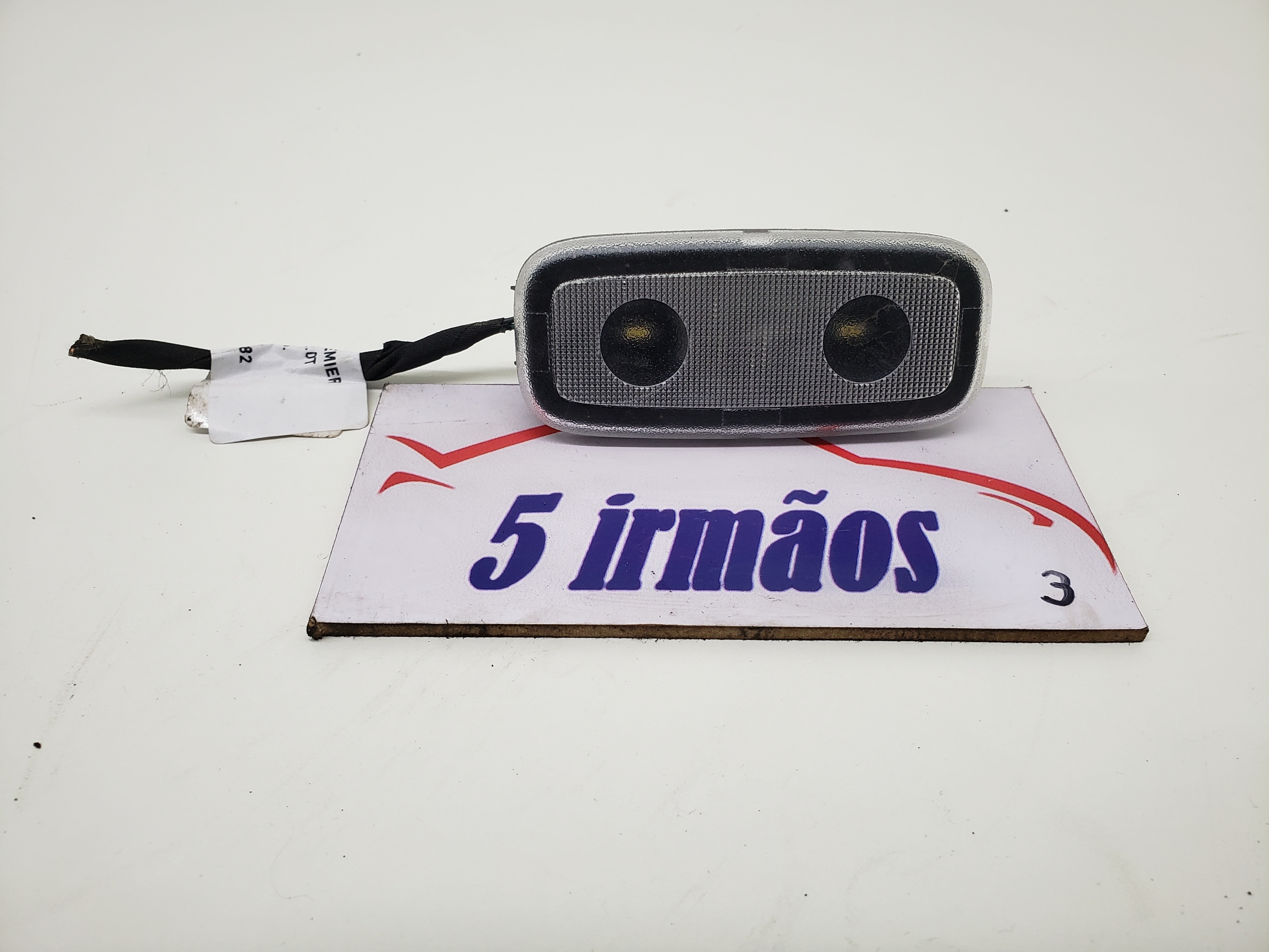 Luz Teto Cortesia Gm Equinox 2.0 2018 / 2019 N22893070