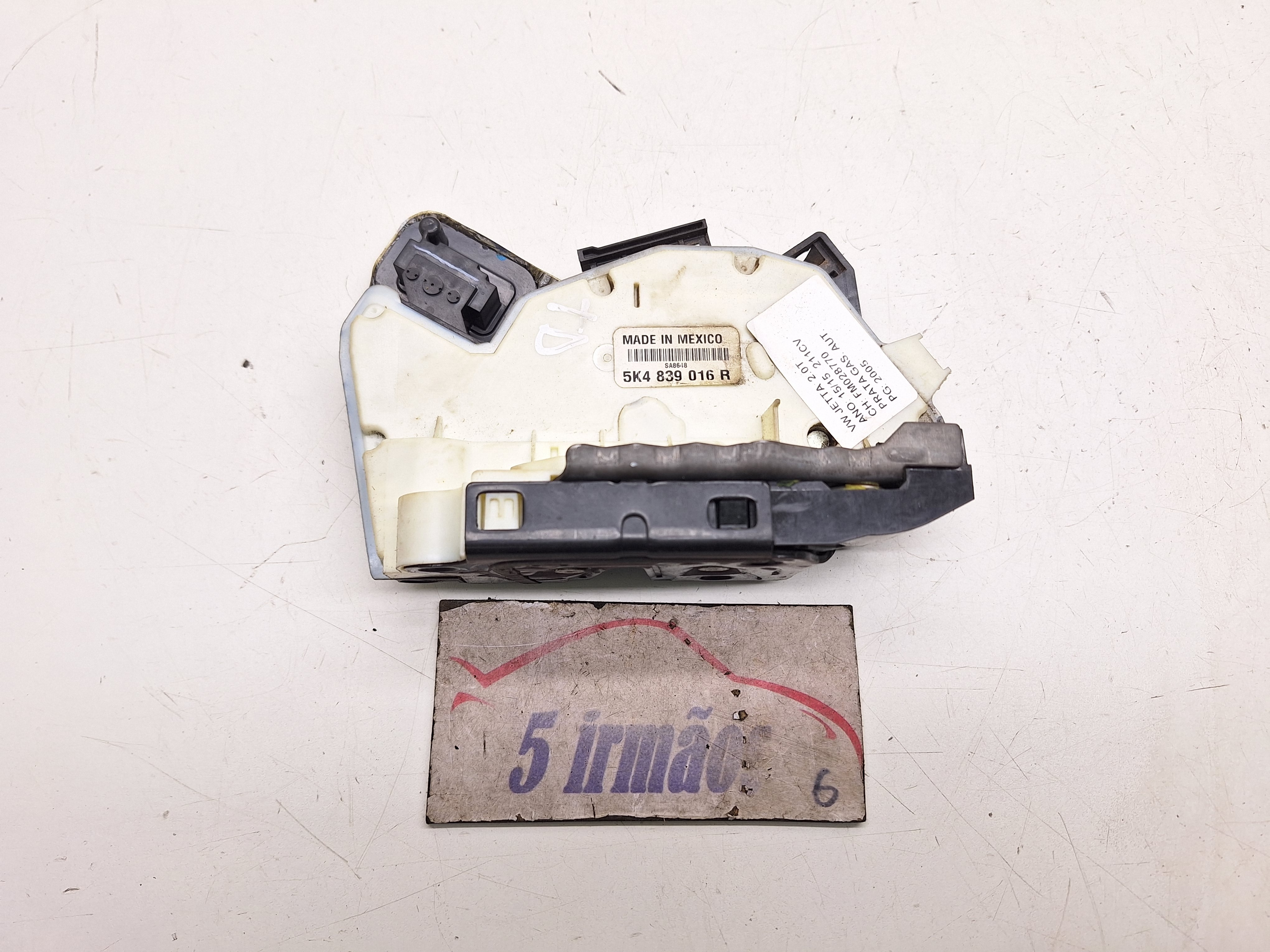 Fechadura Elétrica Traseira Direito Vw Jetta 2.0 2014/ 2015