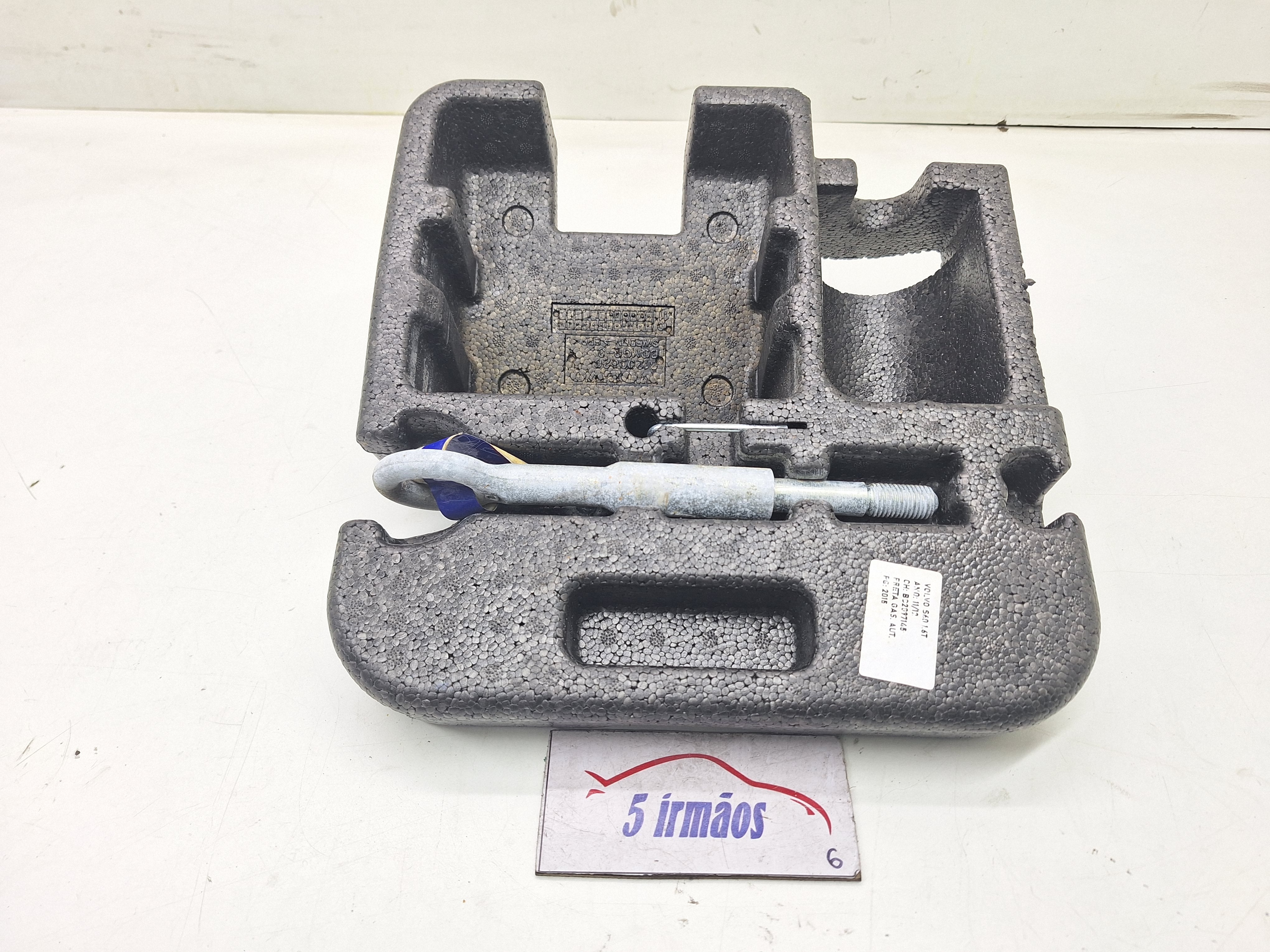 Isopor Kit Ferramentas Volvo S60 T4 1.6 Turbo 2012