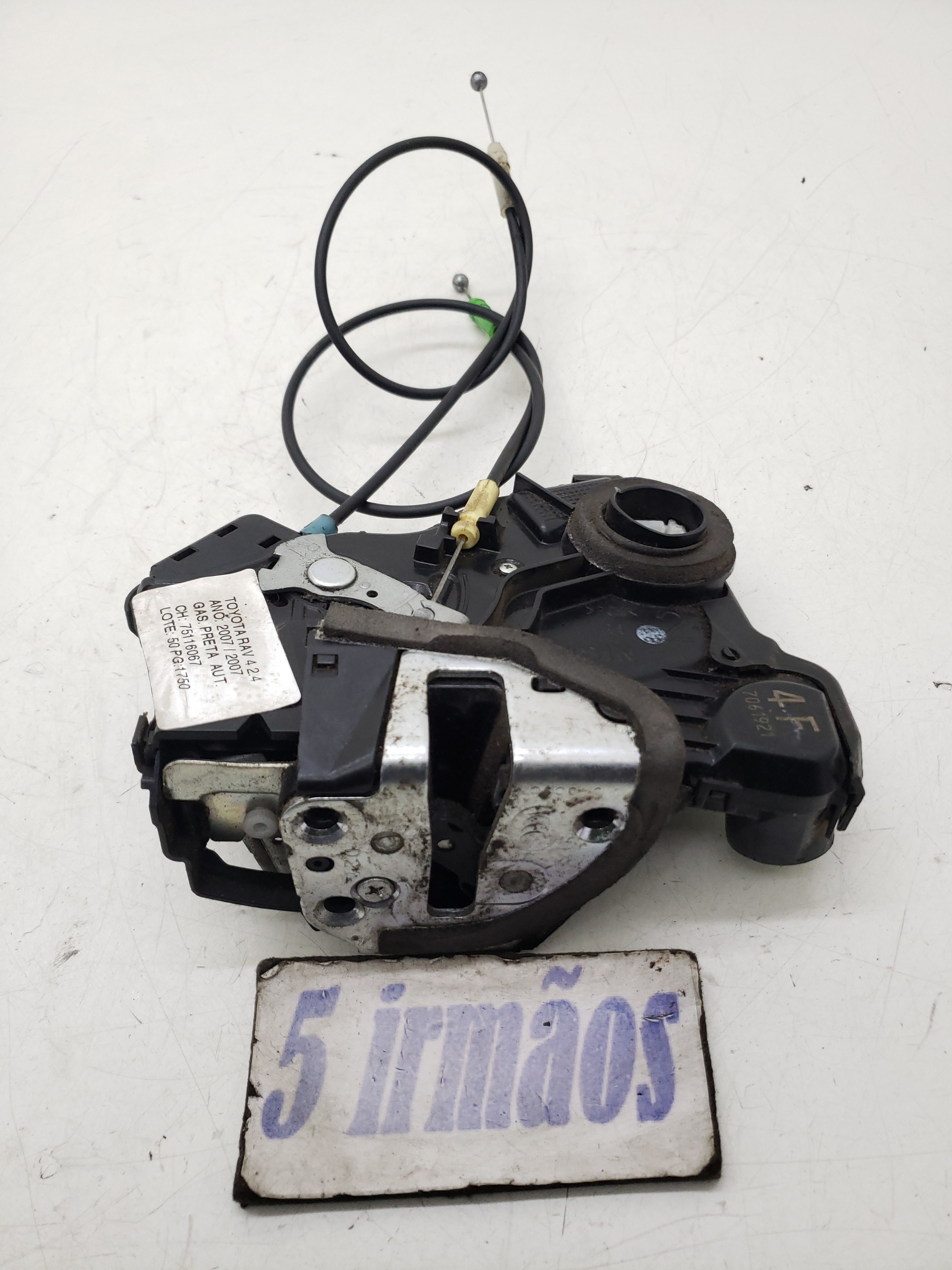 Fechadura Porta Dianteira Direita Toyota Rav4 2.4 2007 /2008