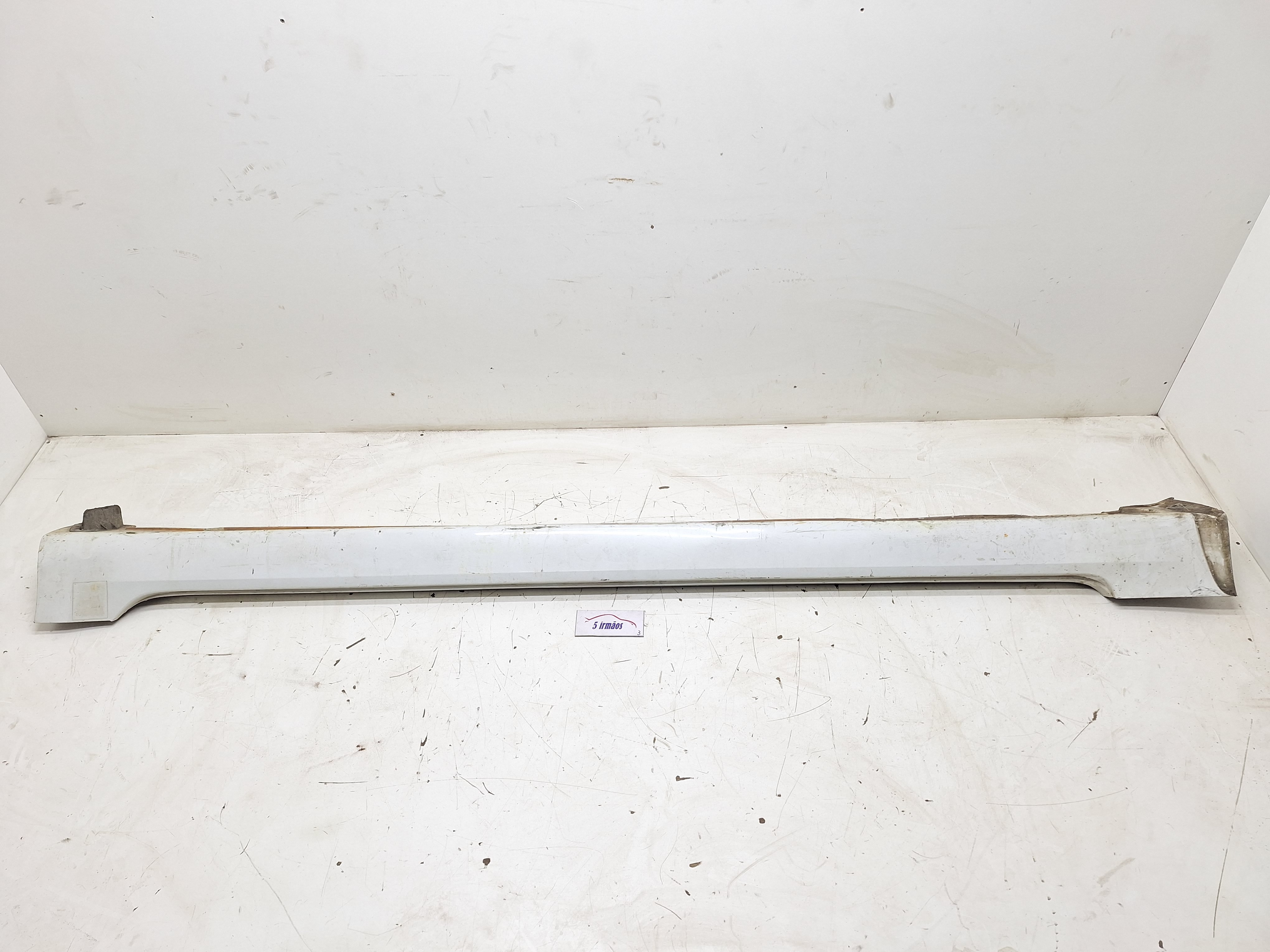 Spoiler Lateral Esquerdo Hyundai Equus 4.6 2012 / 2013