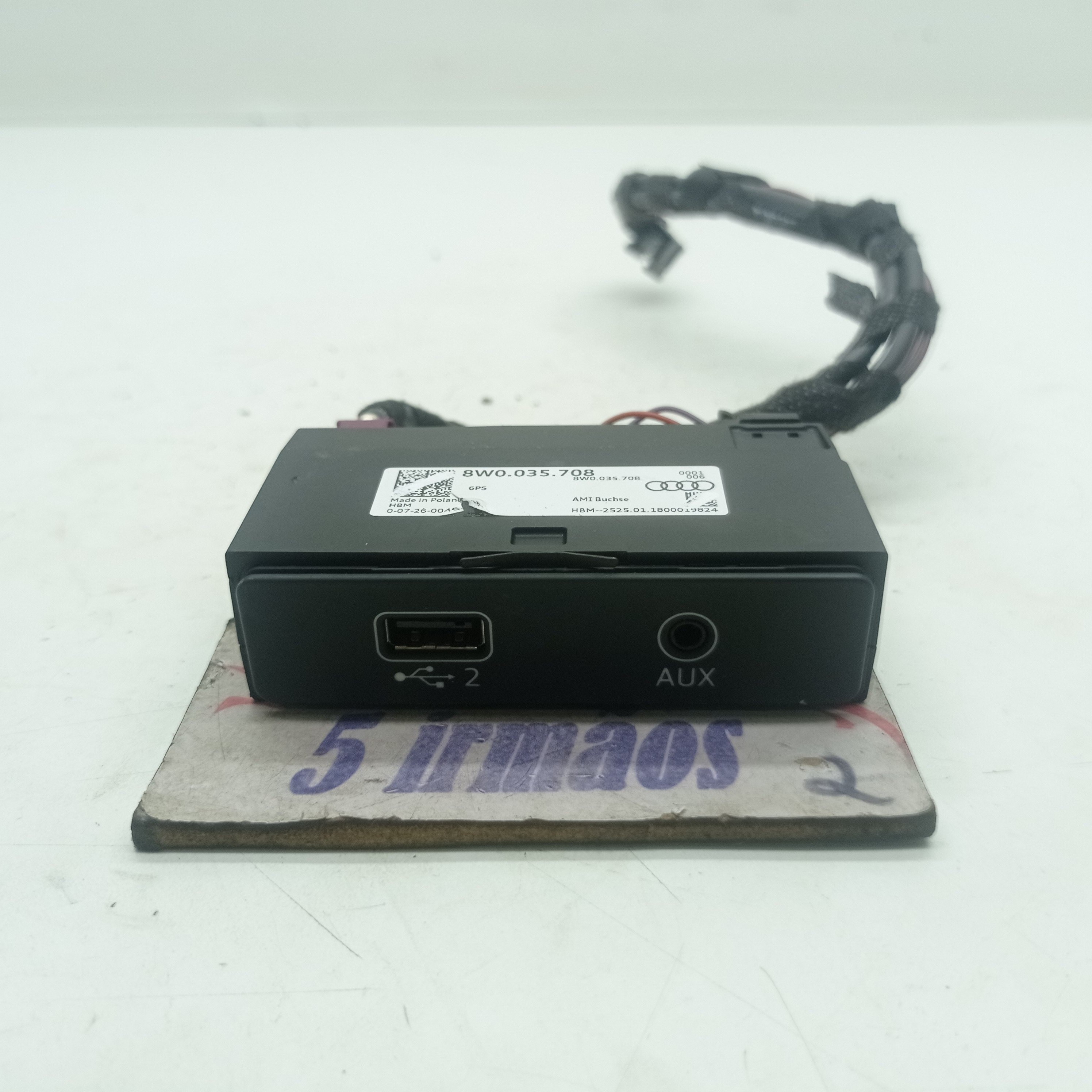 Entrada Usb Auxiliar Audi A4 Avant Tfsi 2.0 2018 8w0035708