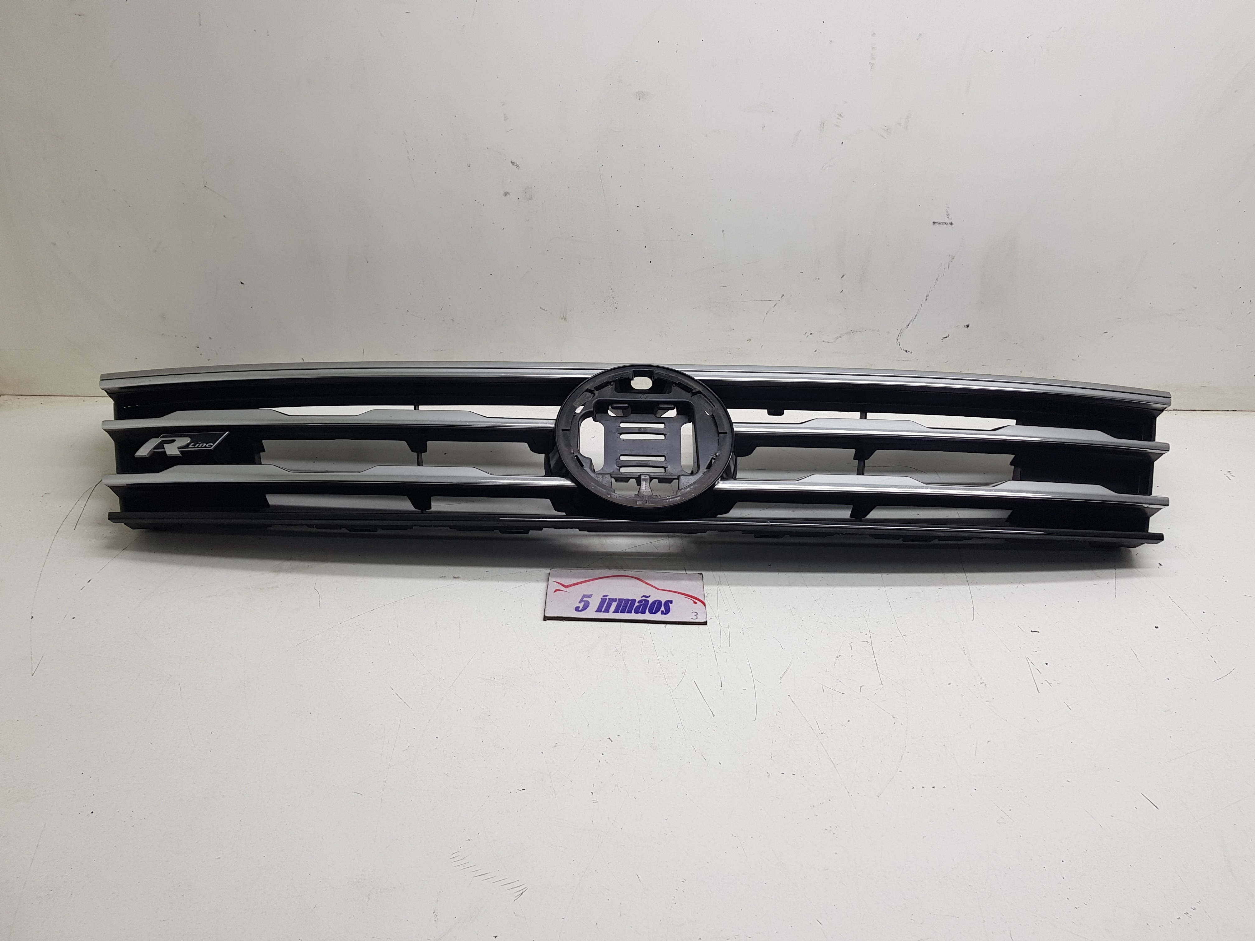Grade Parachoque Dianteiro Vw Tiguan 350 Tsi 2.0 2020