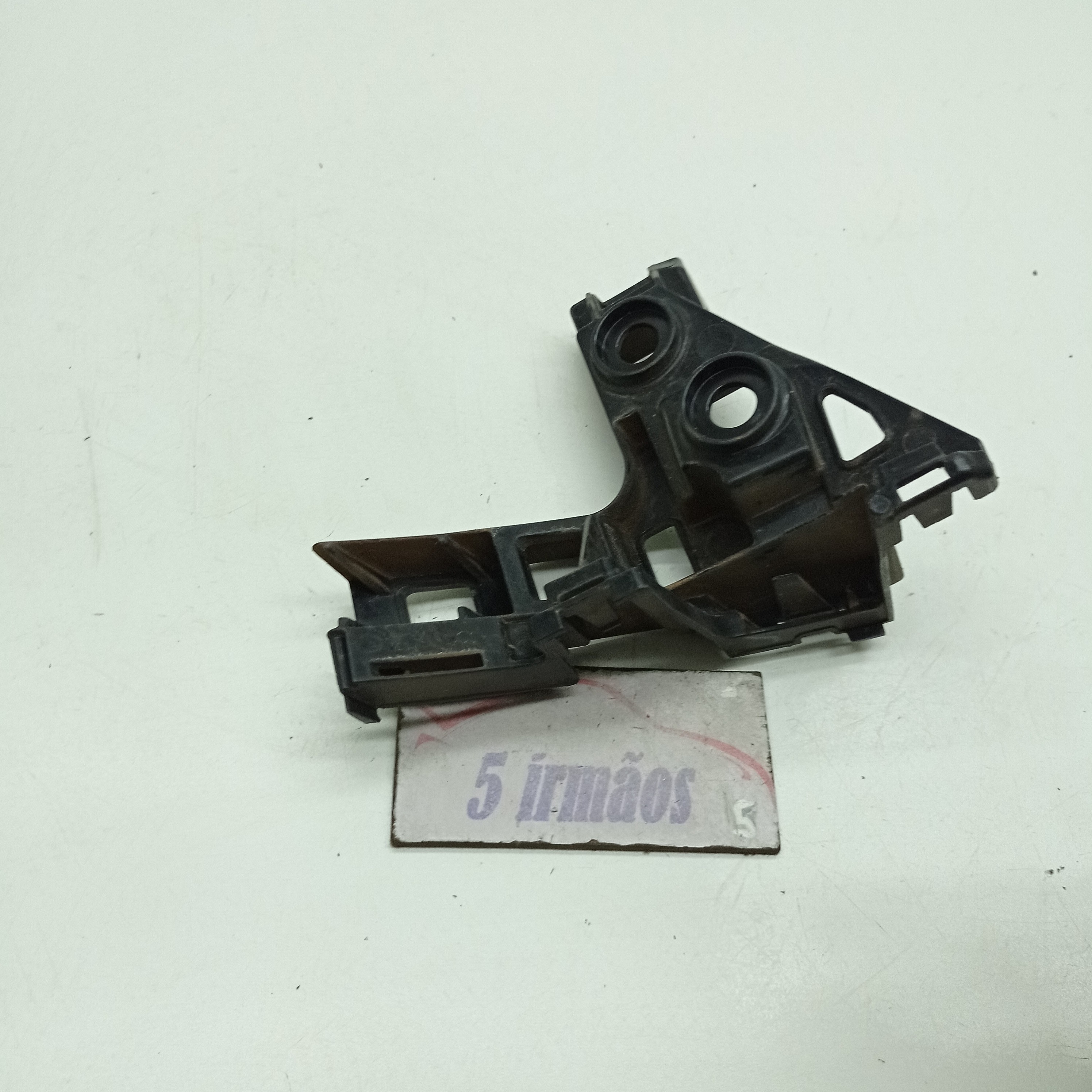 Guia Parachoque Traseiro Esquerdo Vw Golf Gti 2.0 Turbo 2017