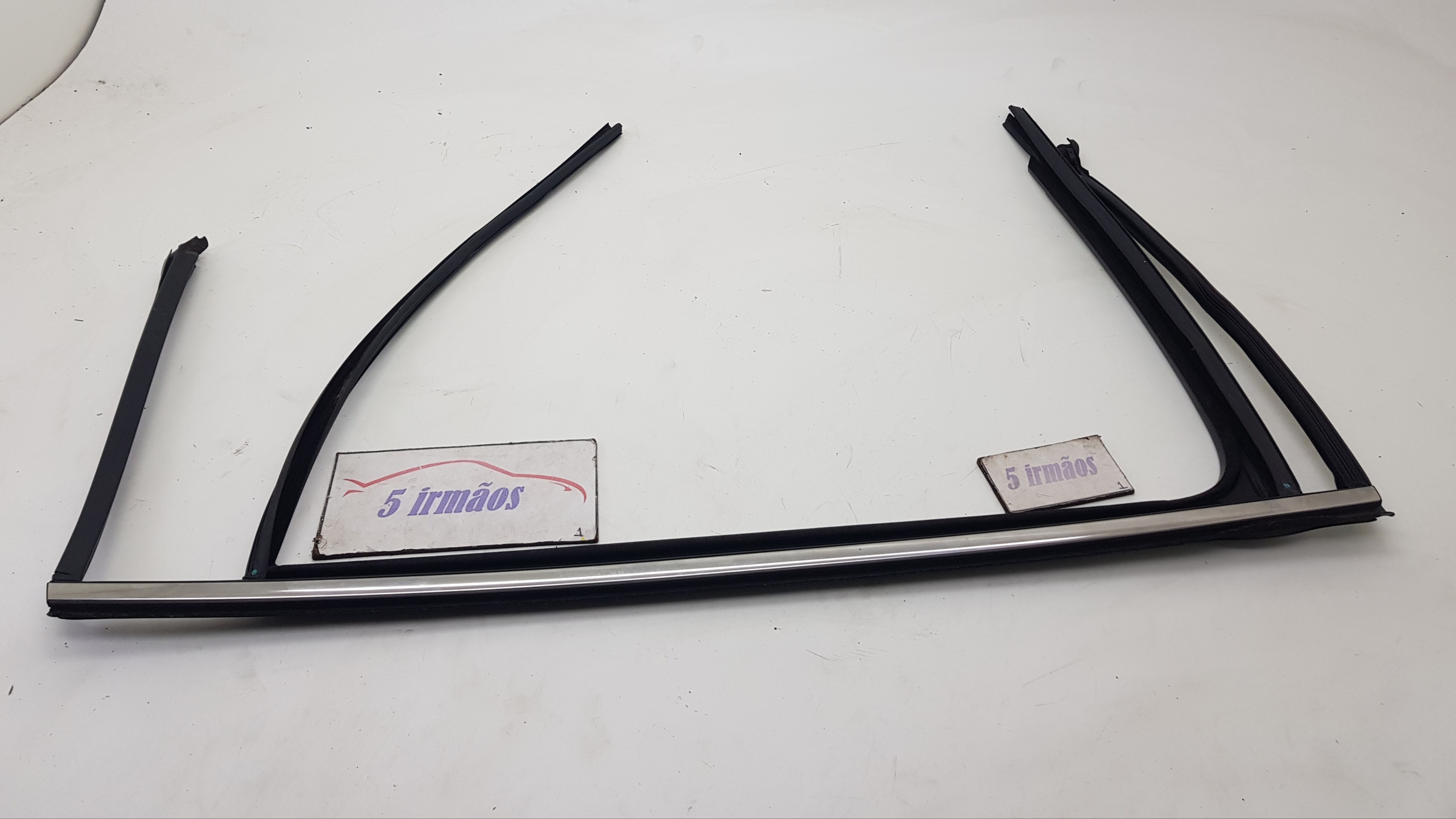 Borracha Porta Traseira Esquerda Vw Tiguan 350 Tsi 2.0 2019
