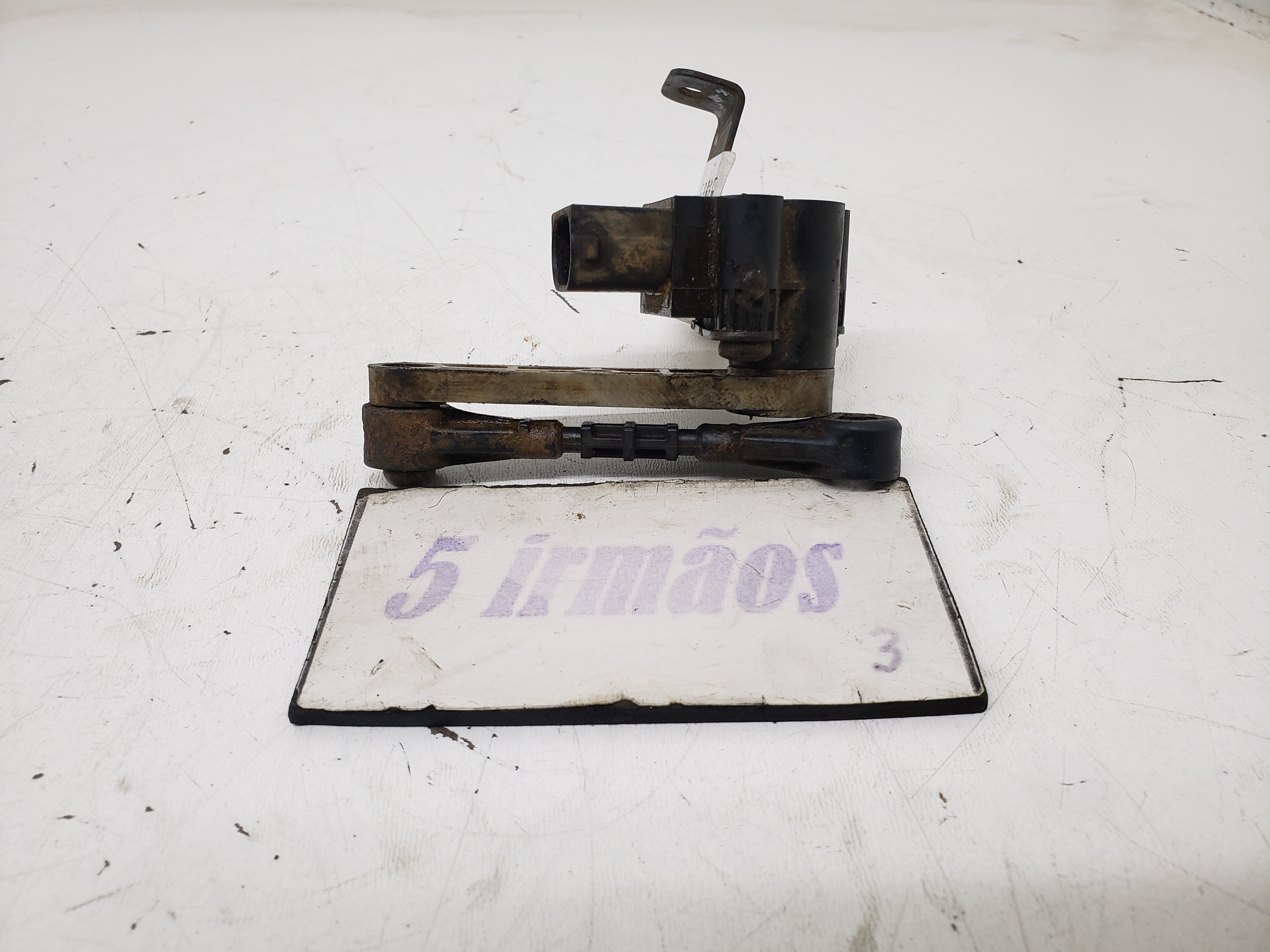 Sensor Nível Traseiro Direito Freelander 2 2.2 2012 / 2013