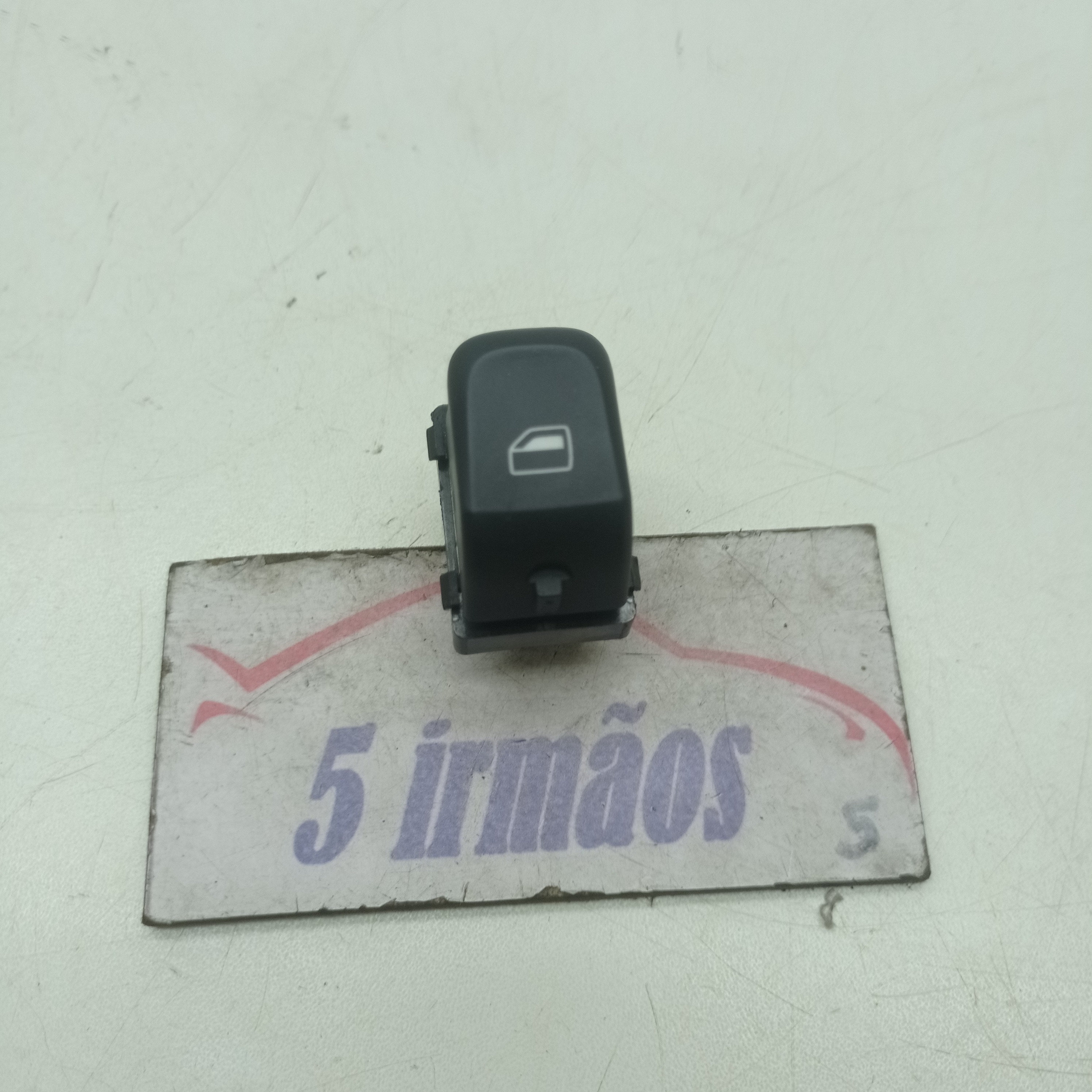 Botão Vidro Traseiro Direito Audi Q3 Tfsi 1.4 2016 2017