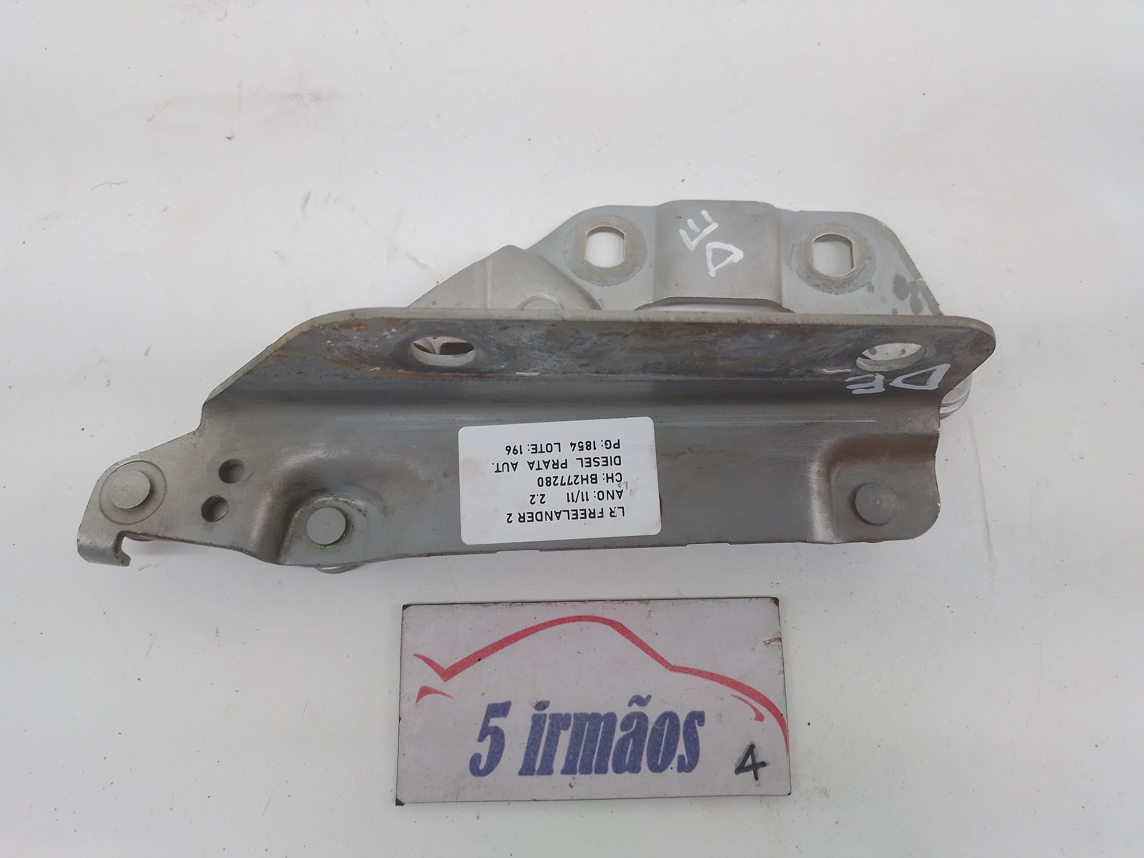 Dobradiça Braço Esquerdo Capô Freelander 2 2.2 2011 / 2012