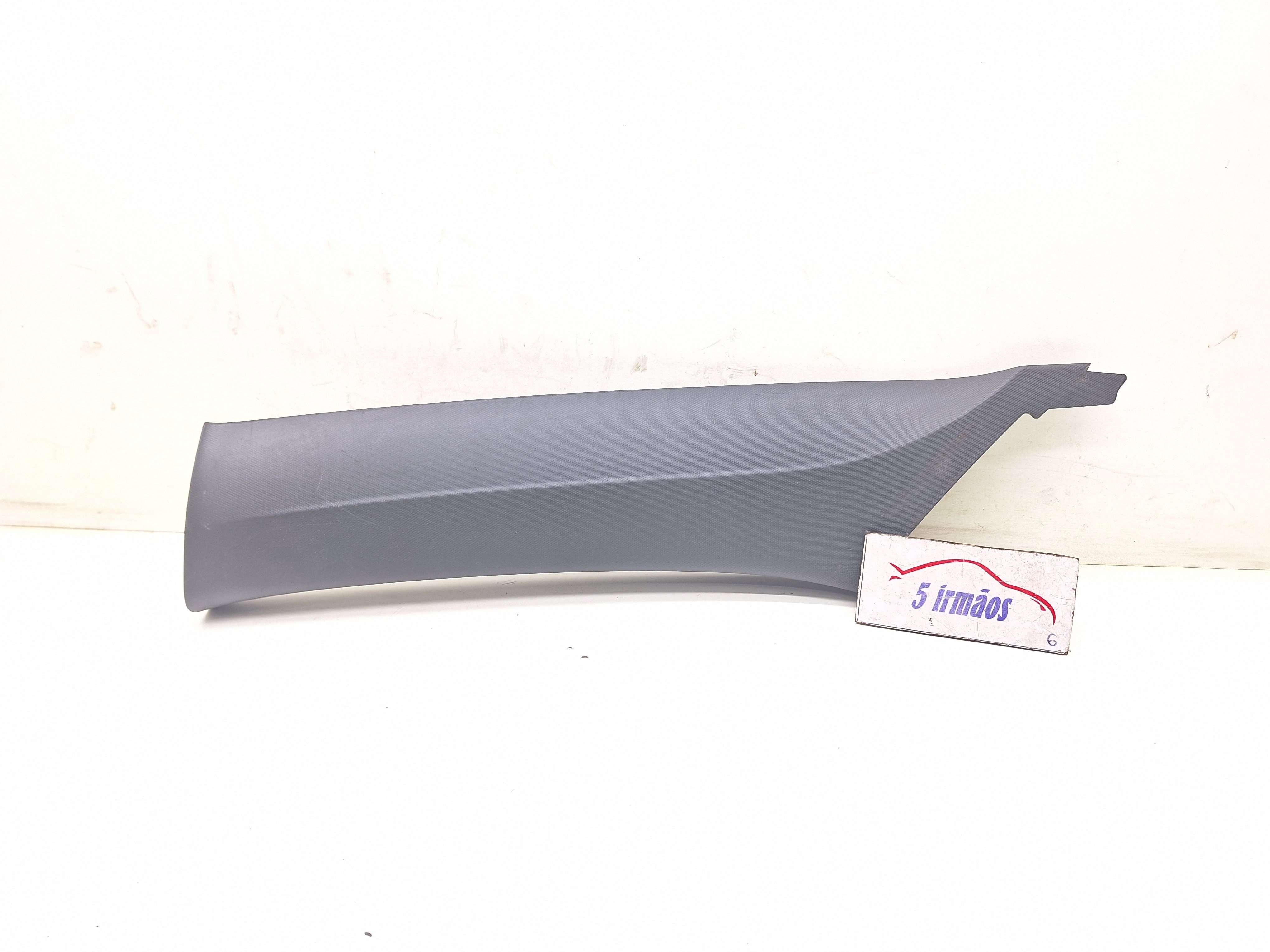 Moldura Coluna Parabrisa Esquerdo Vw Fusca Tsi 2.0 2014 Preto