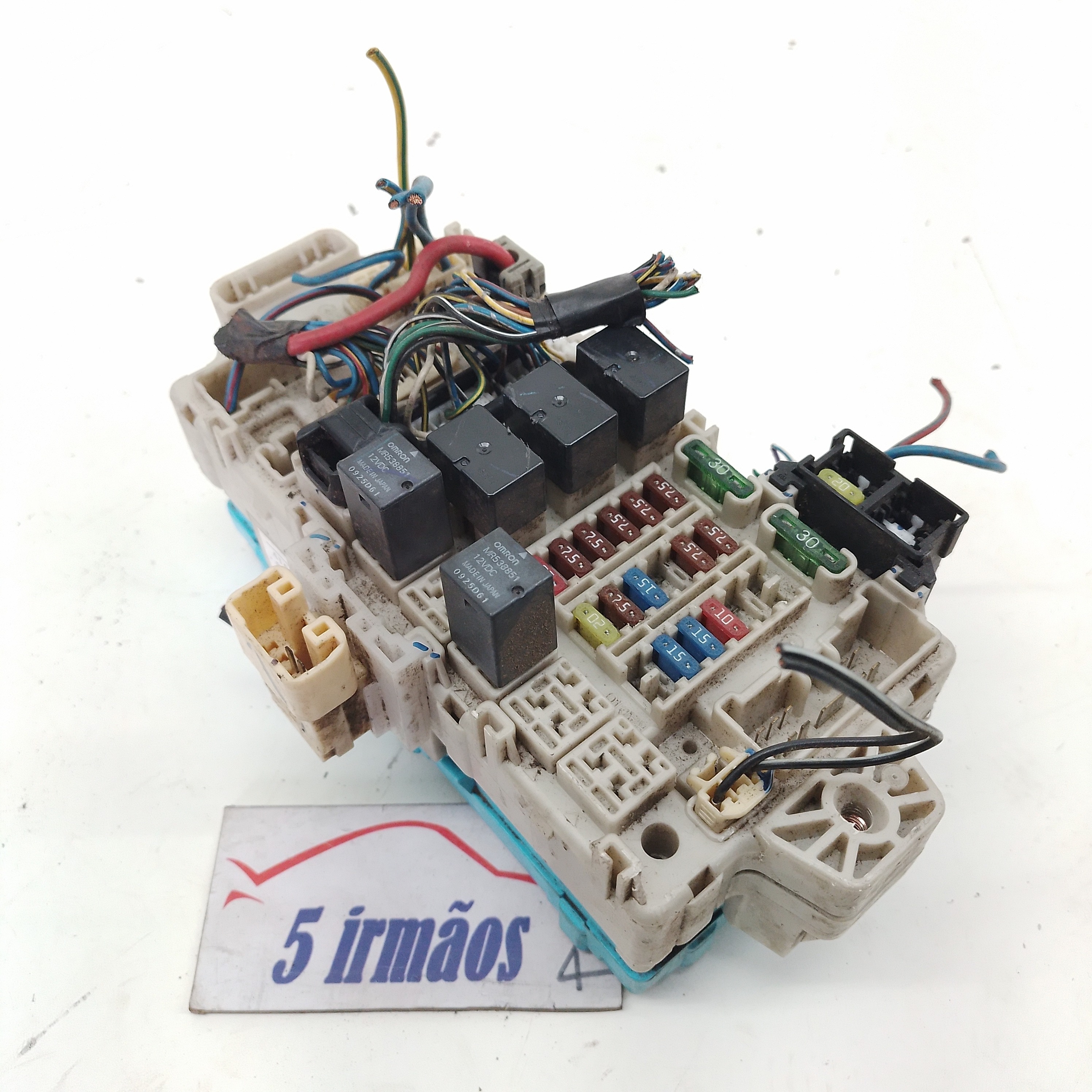 Caixa Fusíveis Mitsubishi Airtrek 2.4 2005 Nmr587875 – 5 Irmãos