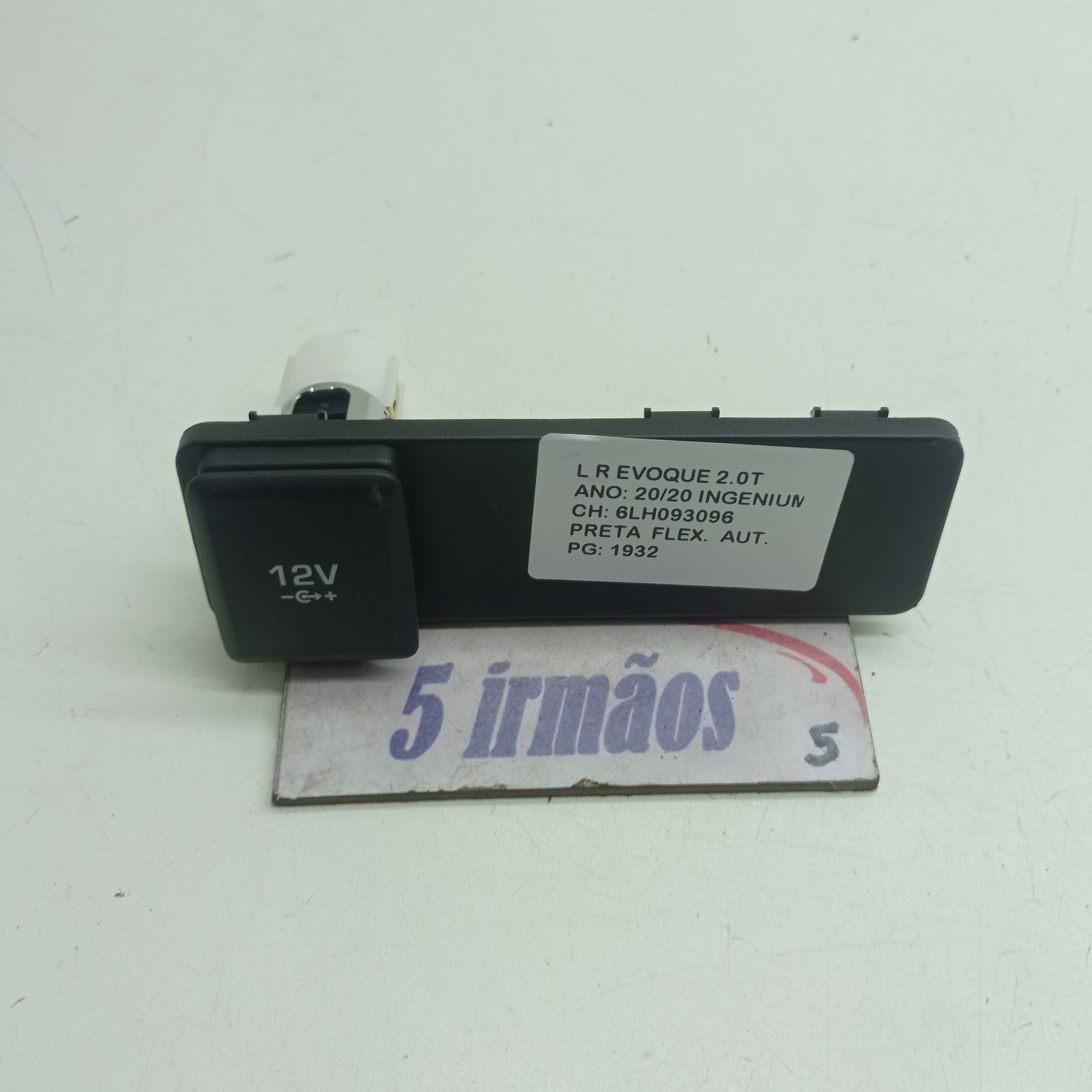 Tomada 12v Land Rover Evoque 2.0 Turbo 2020 Fk72045b49