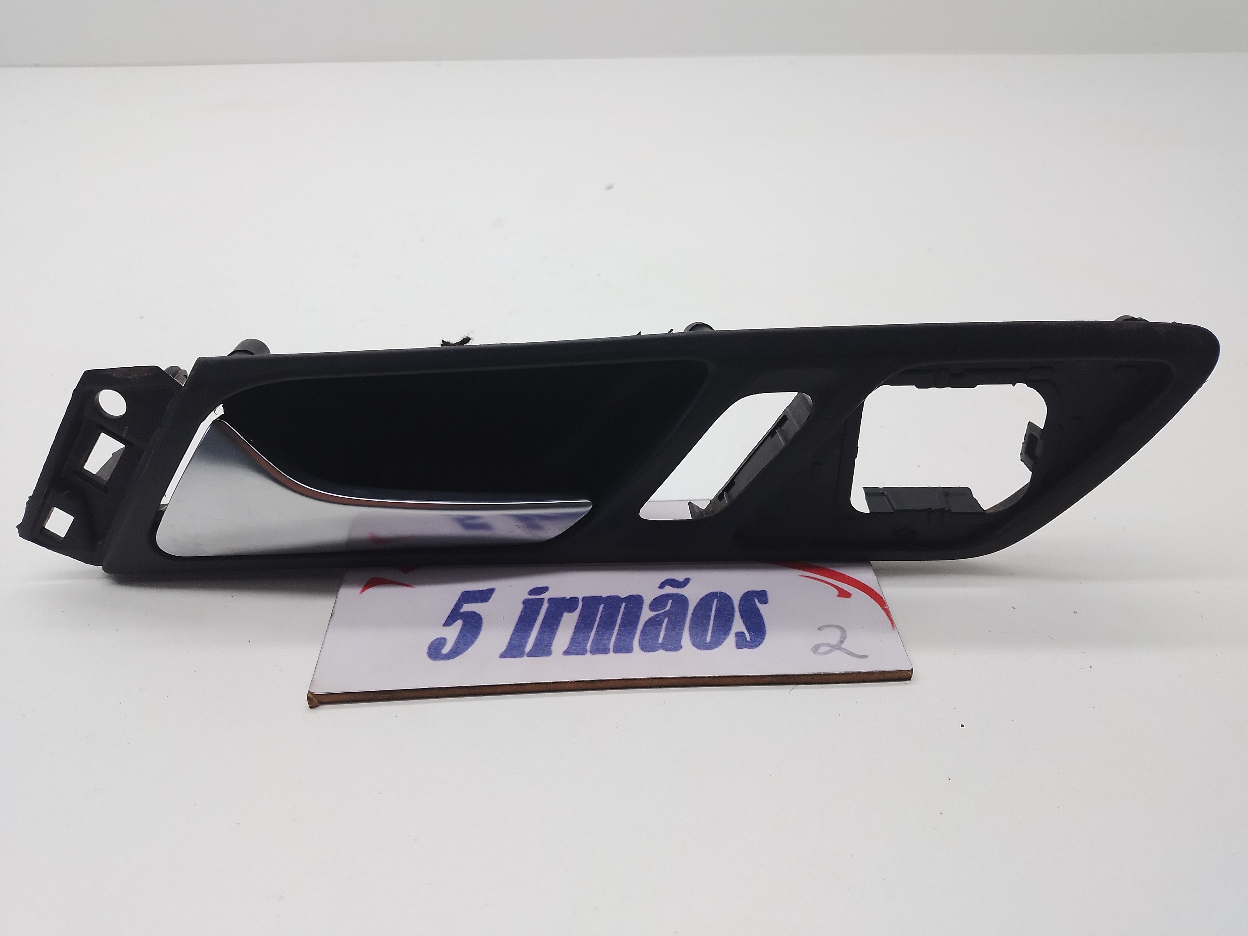 Maçaneta Interna Dianteira Esquerda Vw Jetta Tsi 2.0 2011