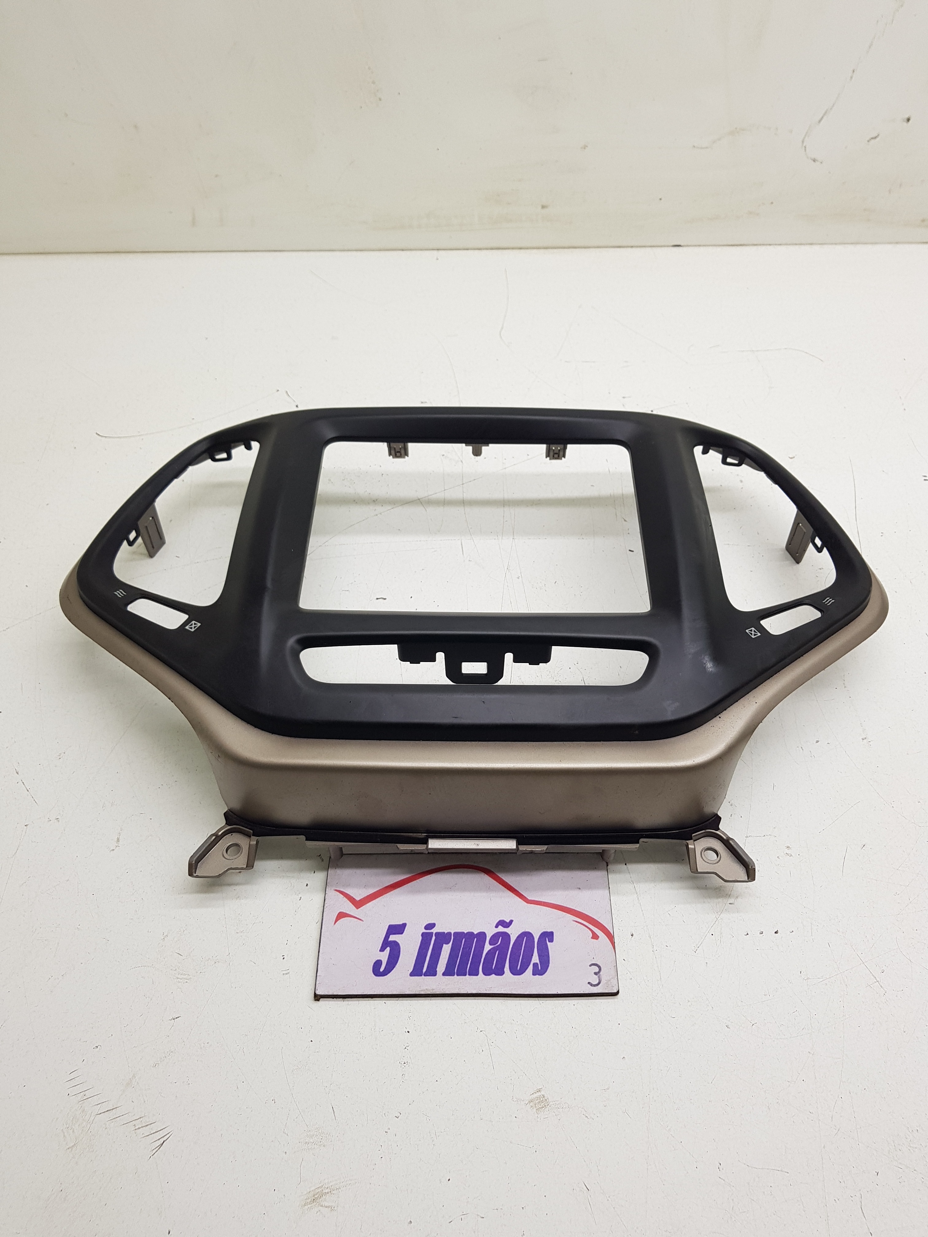 Moldura Painel Central Jeep Cherokee 3.2 2014