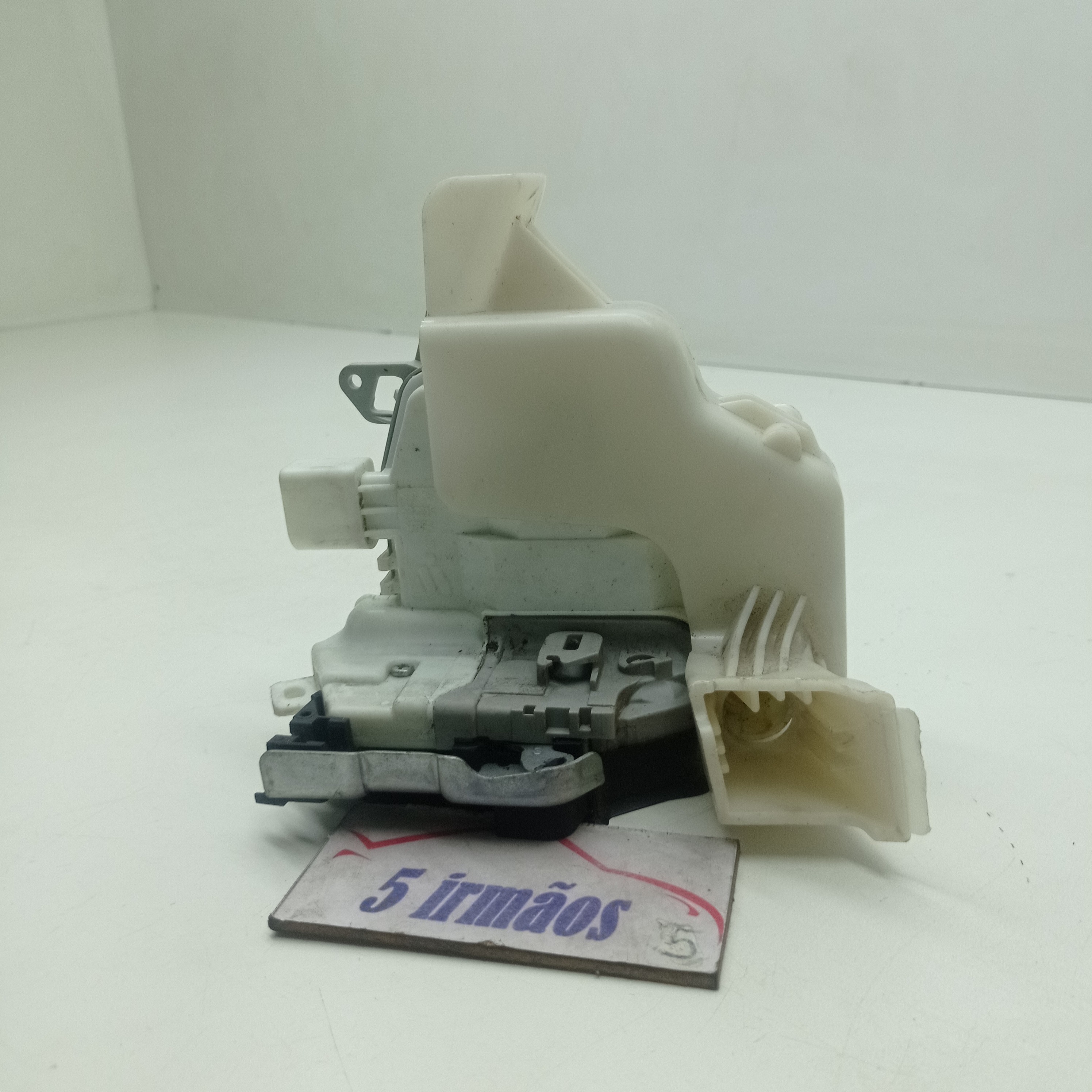 Fechadura Porta Dianteira Esquerda Audi Q3 Tfsi 1.4 2019