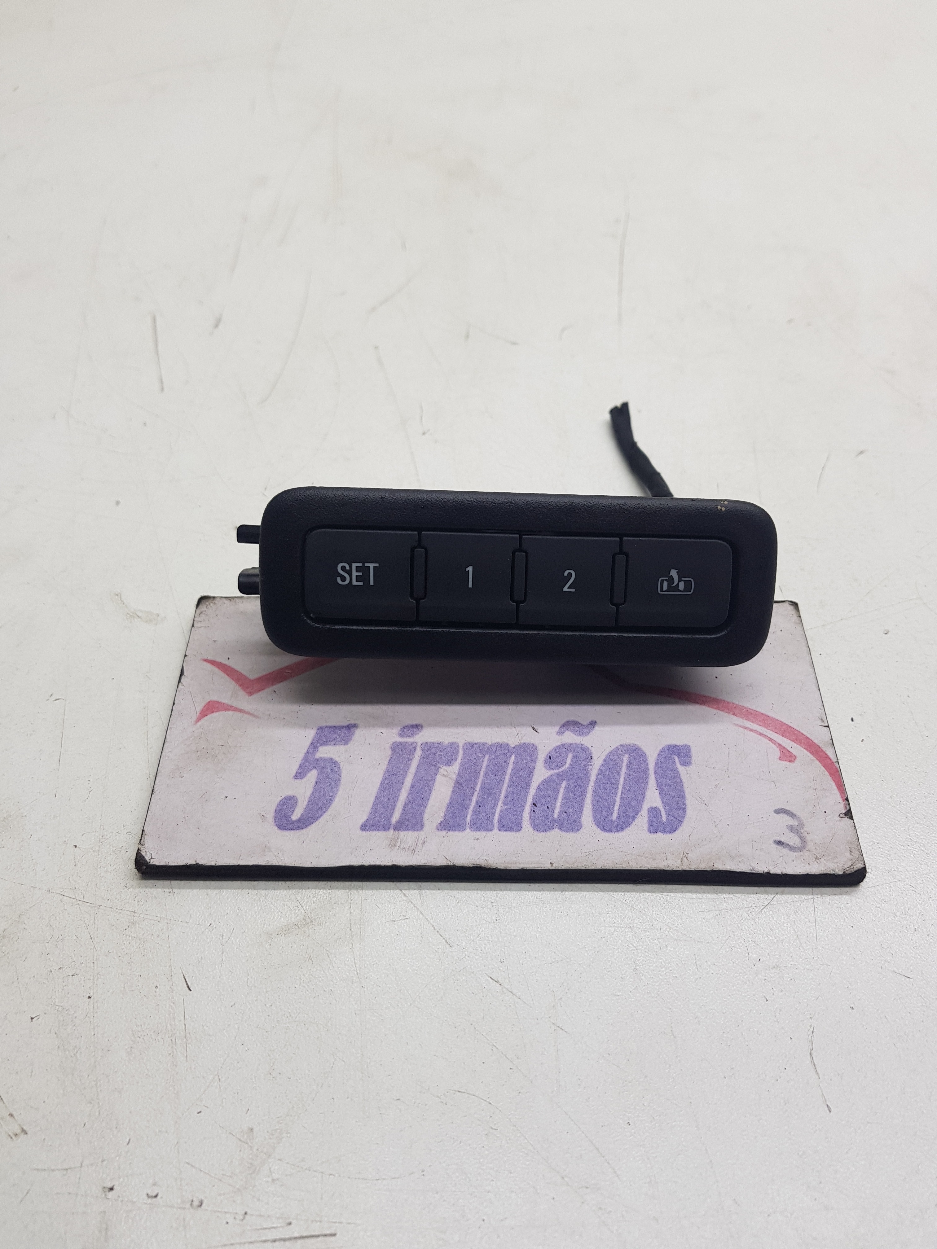 Botão Memória Ajuste Banco Gm Equinox 2.0 2018 / 2019
