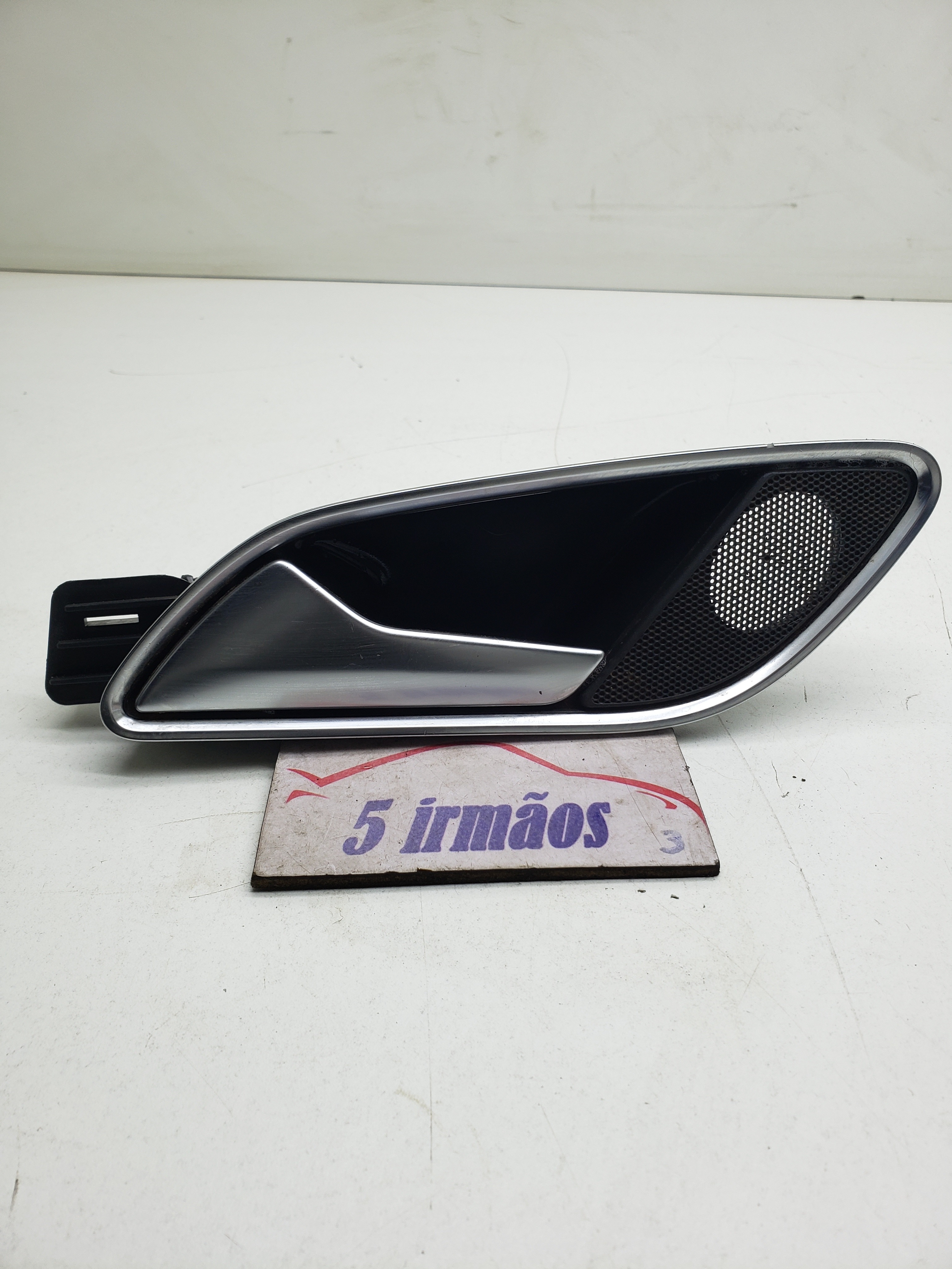 Maçaneta Interna Traseira Esquerda Audi Q3 2.0 2013 / 2014