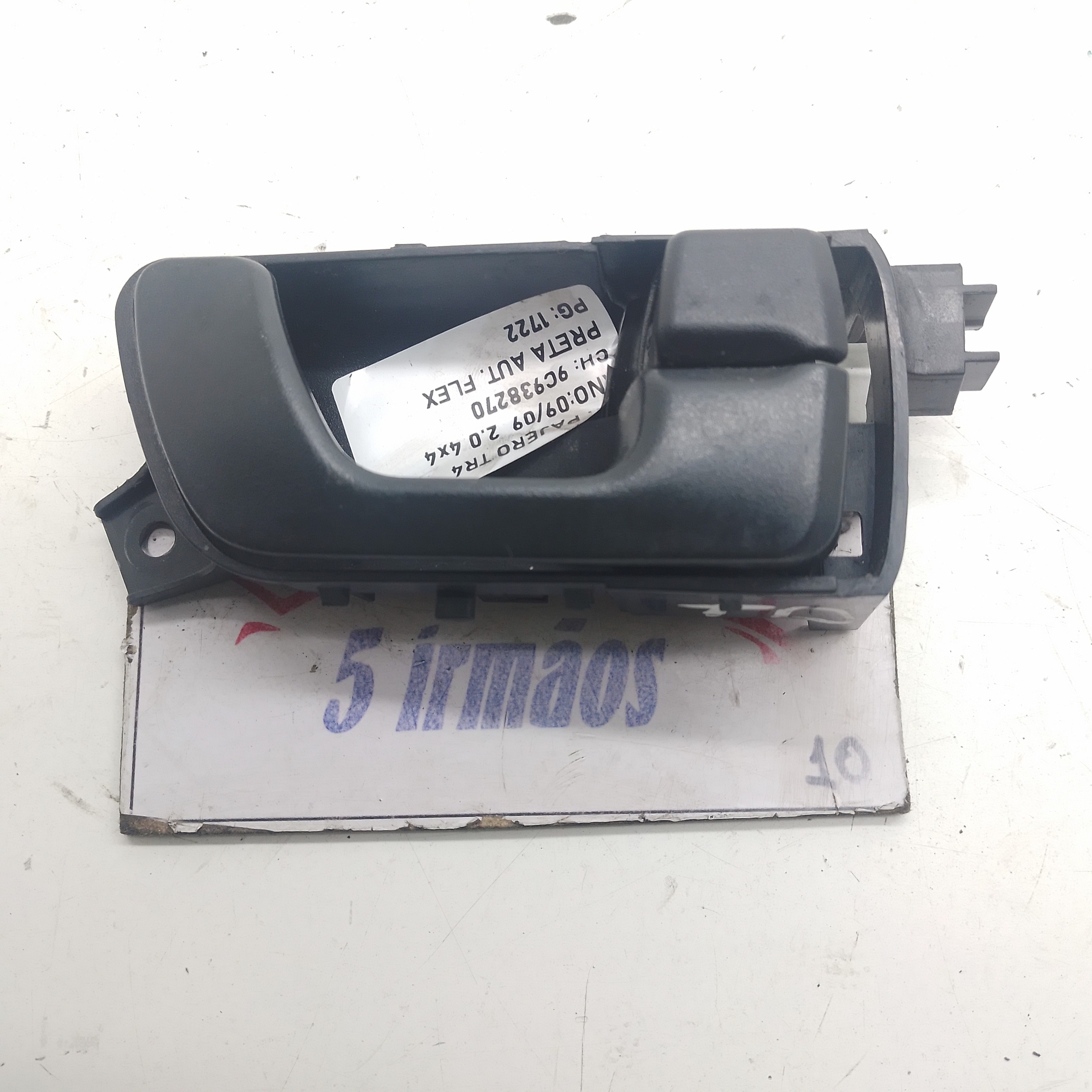 Maçaneta Interna Traseira Direita Pajero Tr4 2.0 2009  Preto
