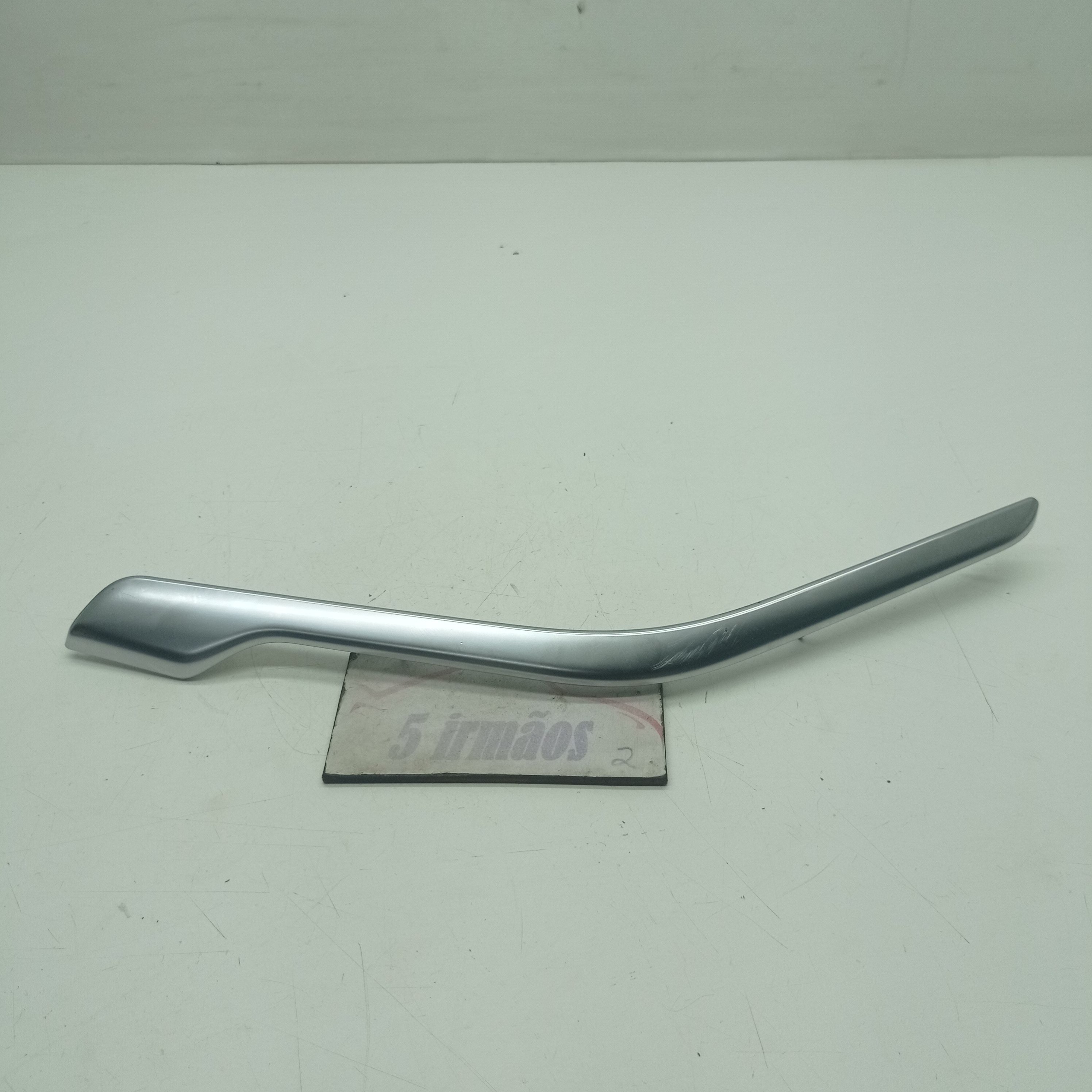 Acabamento Porta Traseira Direita Mercedes Gla 200 2020