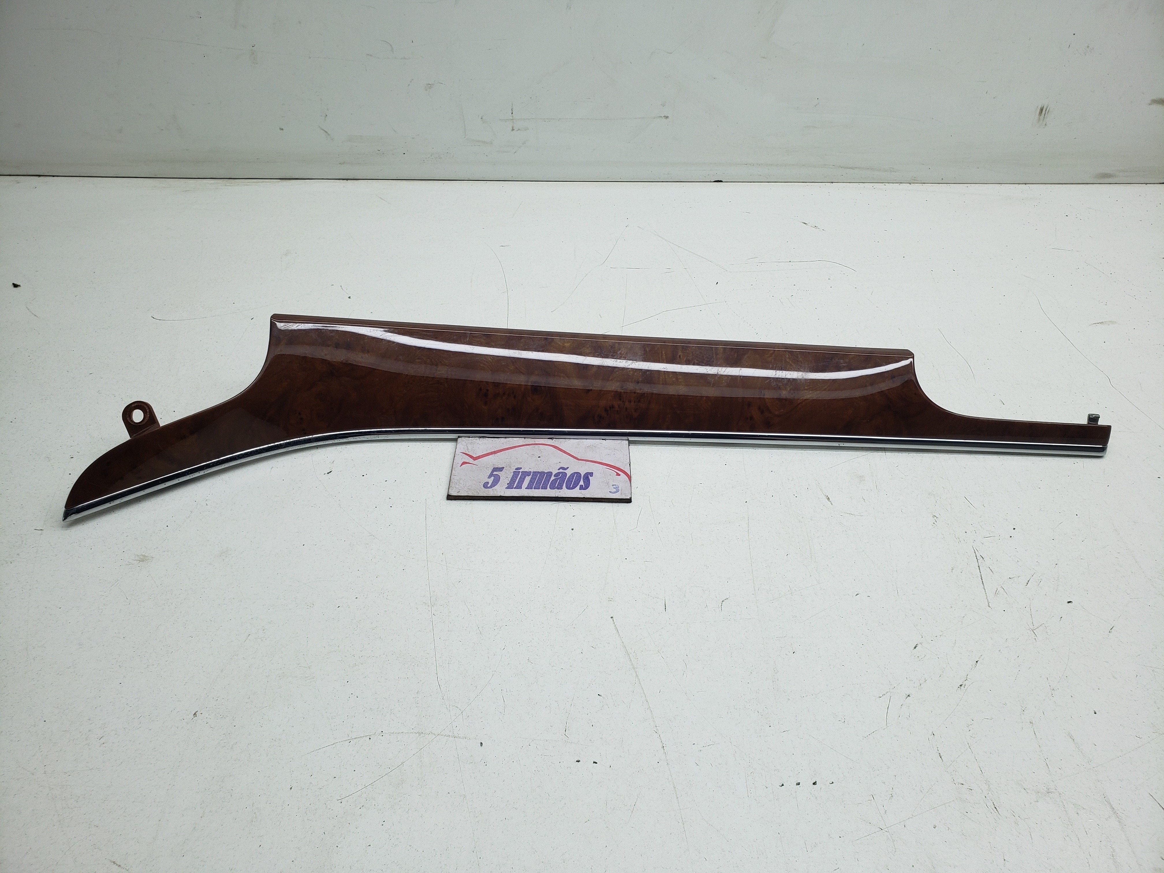 Acabamento Direito Painel Jeep Cherokee 3.6 2011 / 2012