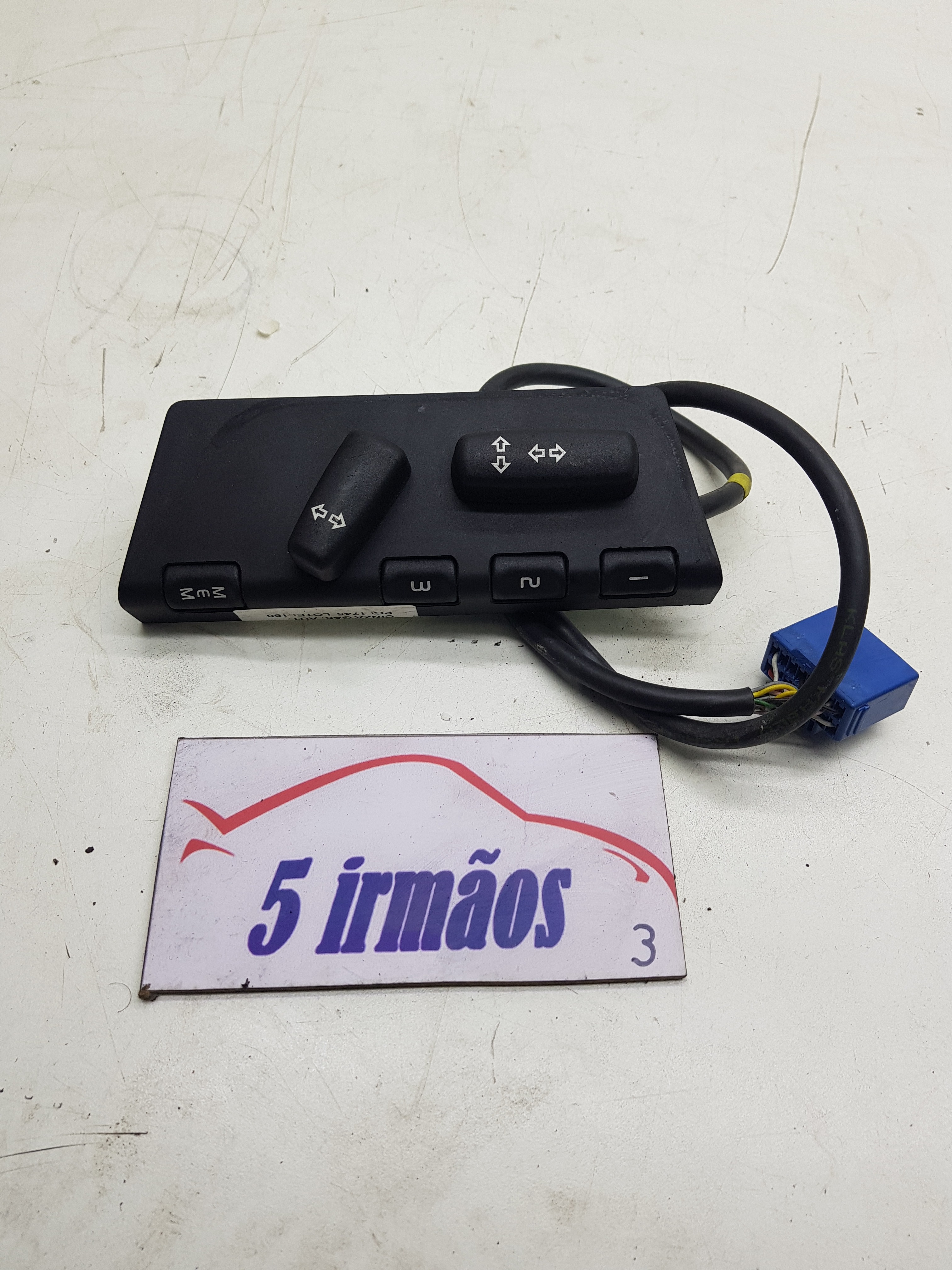 Comando Ajuste Banco Dianteiro Esquerdo Freelander 2 2010