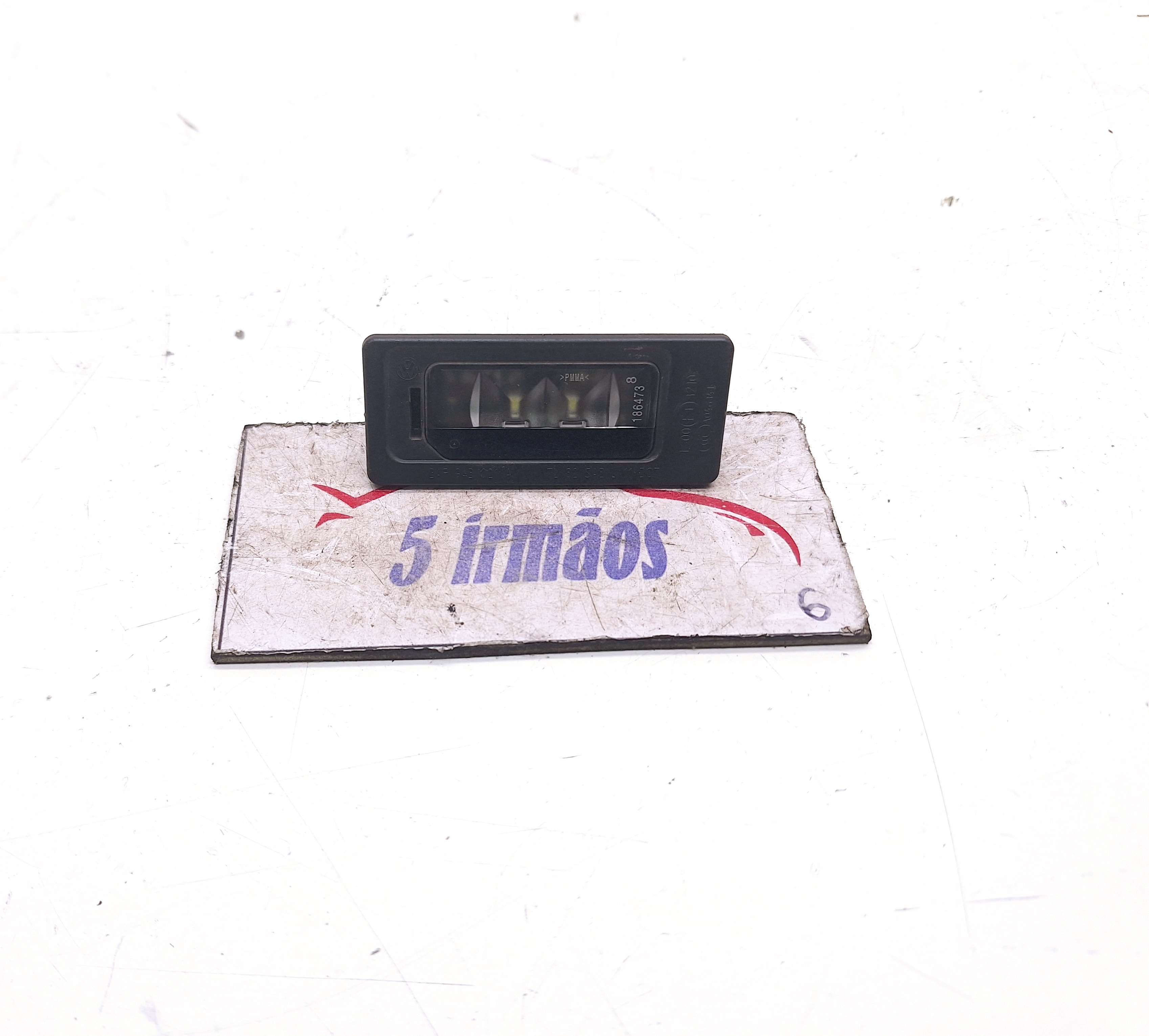 Luz Placa Traseira Vw Jetta Tsi 1.4 2015/ 2016